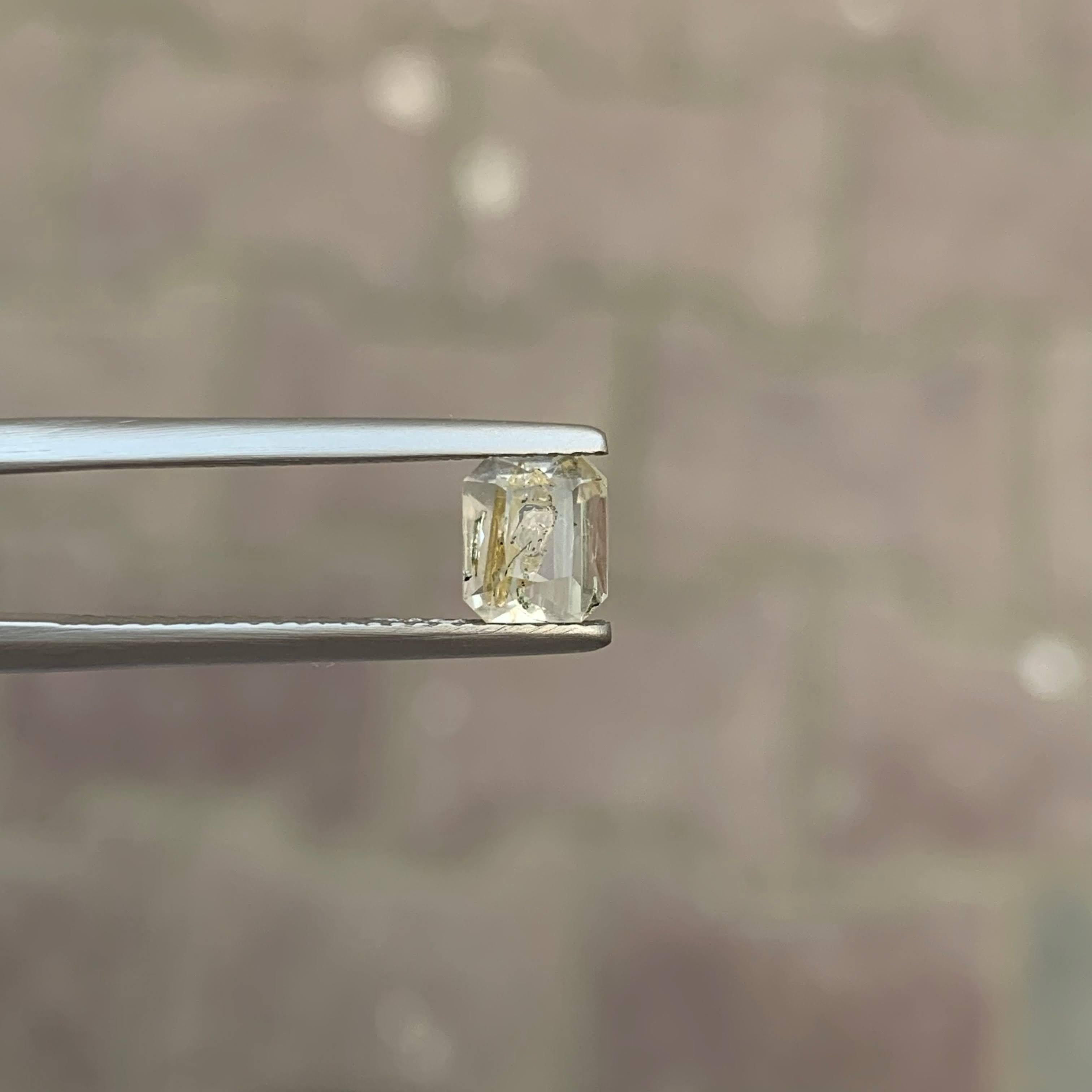 da uomo o donna 1.15 Carato di Quarzo Petrolio Naturale Sciolto Pietra Gemma Pakistana Sfaccettata in vendita