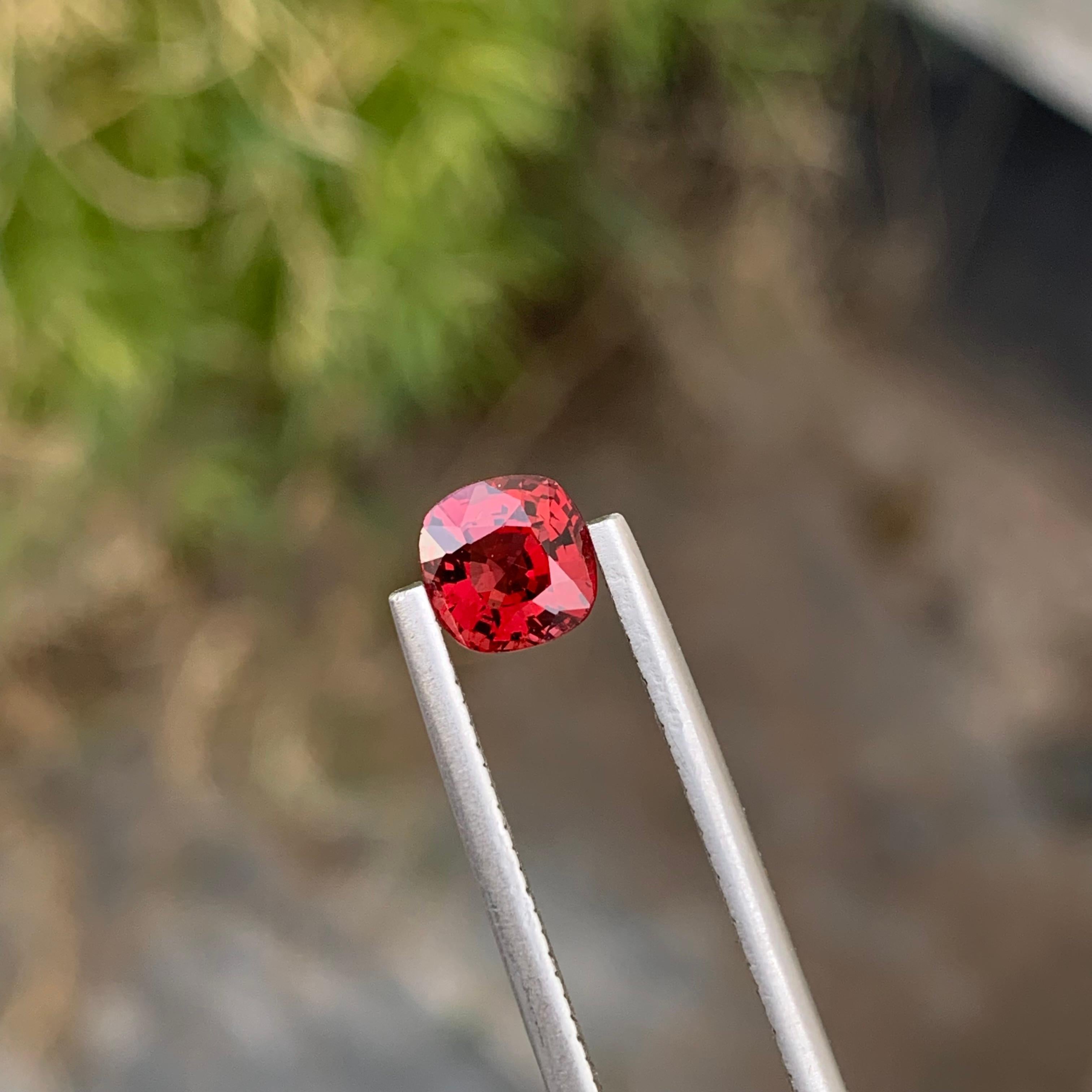 Arts and Crafts 1.15 Carat Natural Loose Pigeon Blood Burmese Spinel Cushion Shape Gem For Ring For Sale