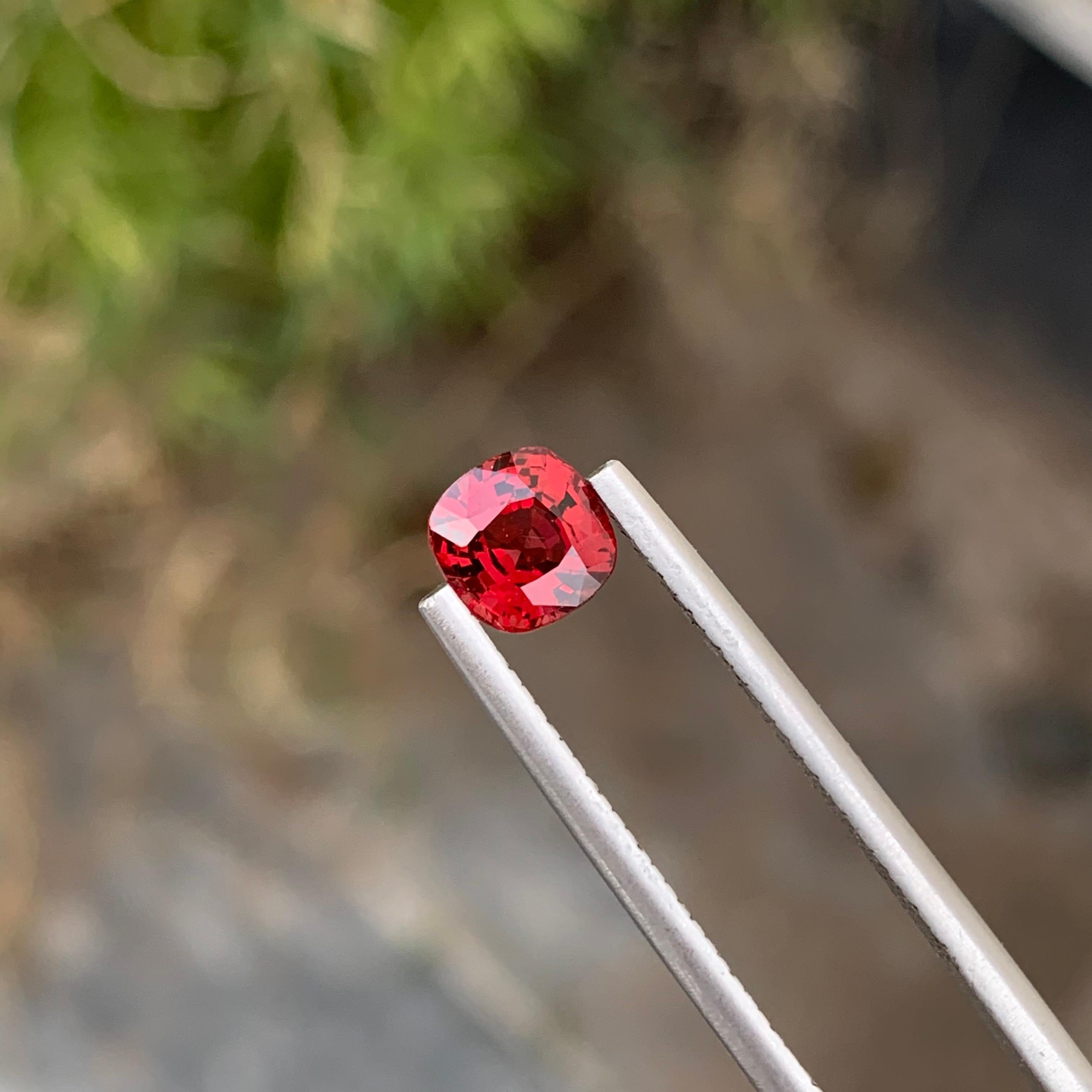 Cushion Cut 1.15 Carat Natural Loose Pigeon Blood Burmese Spinel Cushion Shape Gem For Ring For Sale