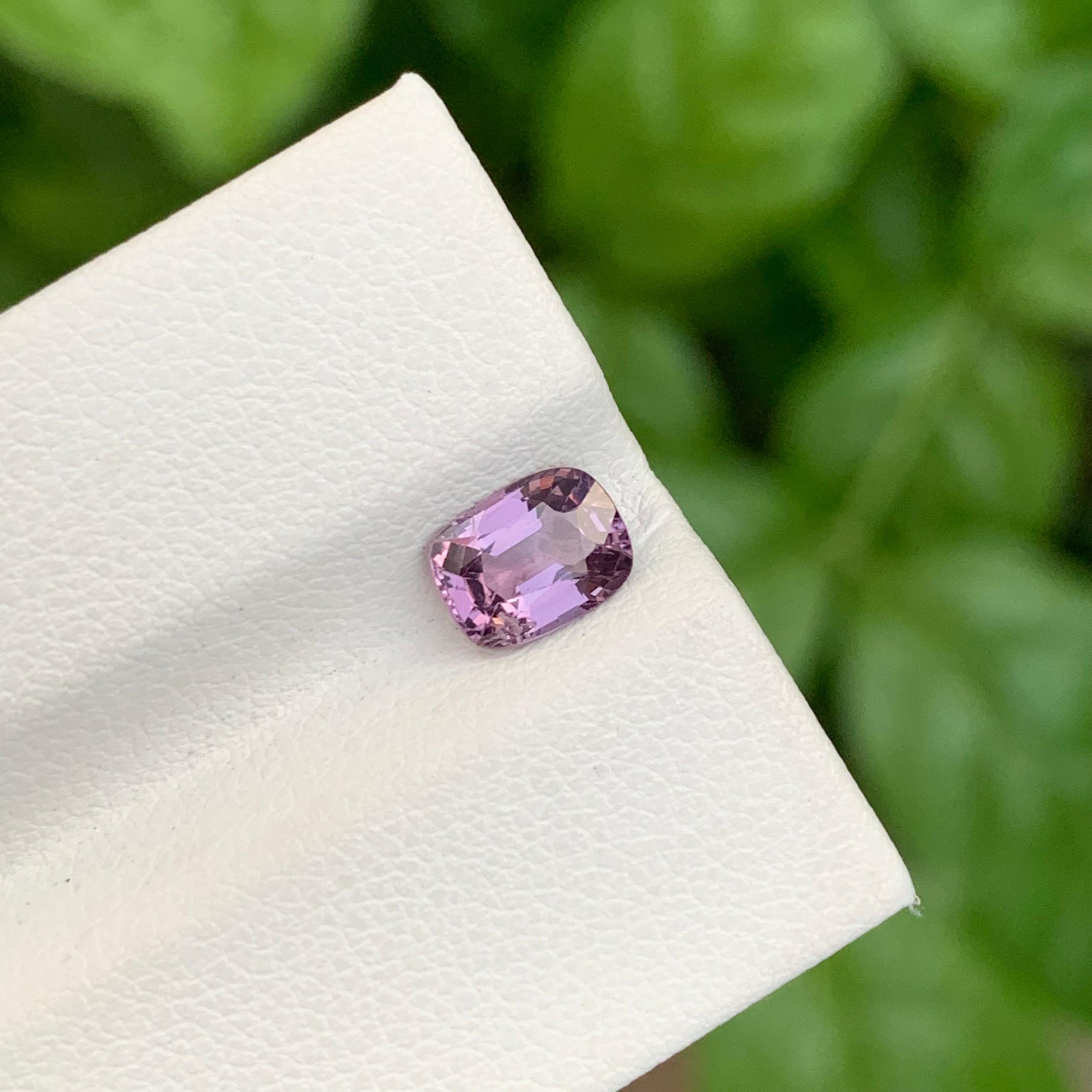 1.15 Carat Natural Loose Purple Spinel Cushion Shape Gem For Jewellery For Sale 4