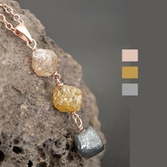 Collar de diamantes en bruto naturales de 11,5 quilates en oro rosa de 14 quilates