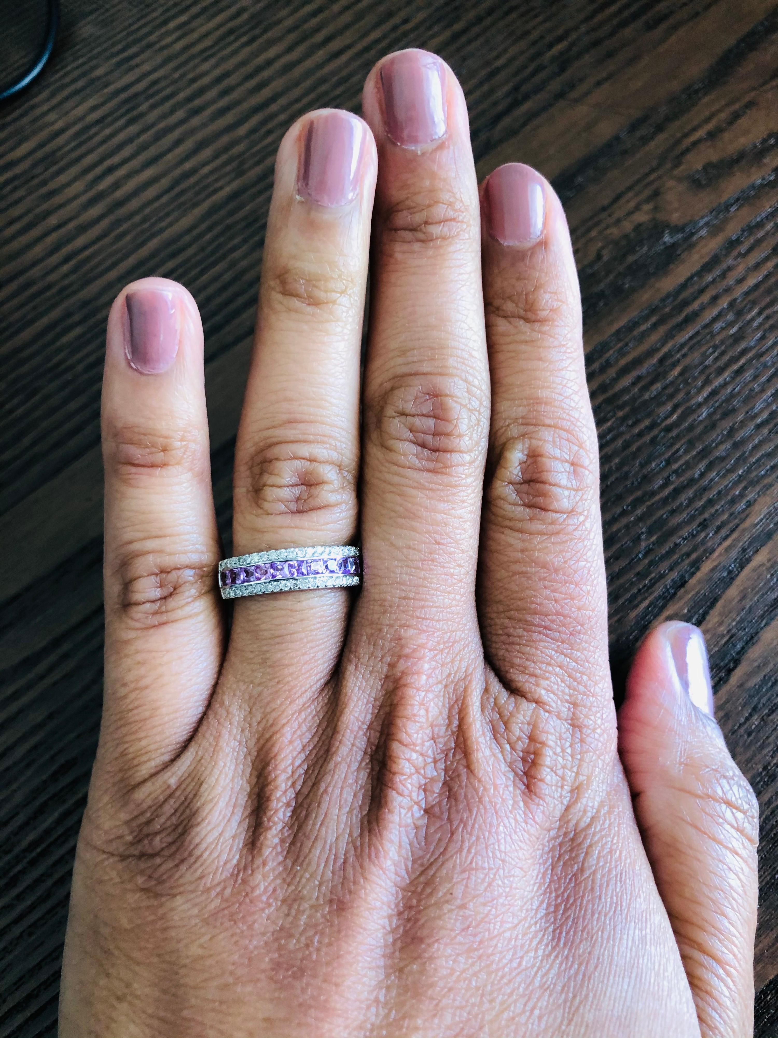 1.15 Carat Pink Sapphire Diamond White Gold Band In New Condition For Sale In Los Angeles, CA