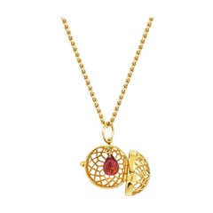 1.15 Carat Pink Tourmaline & Diamonds 18 Karat Yellow Gold Pendant Necklace