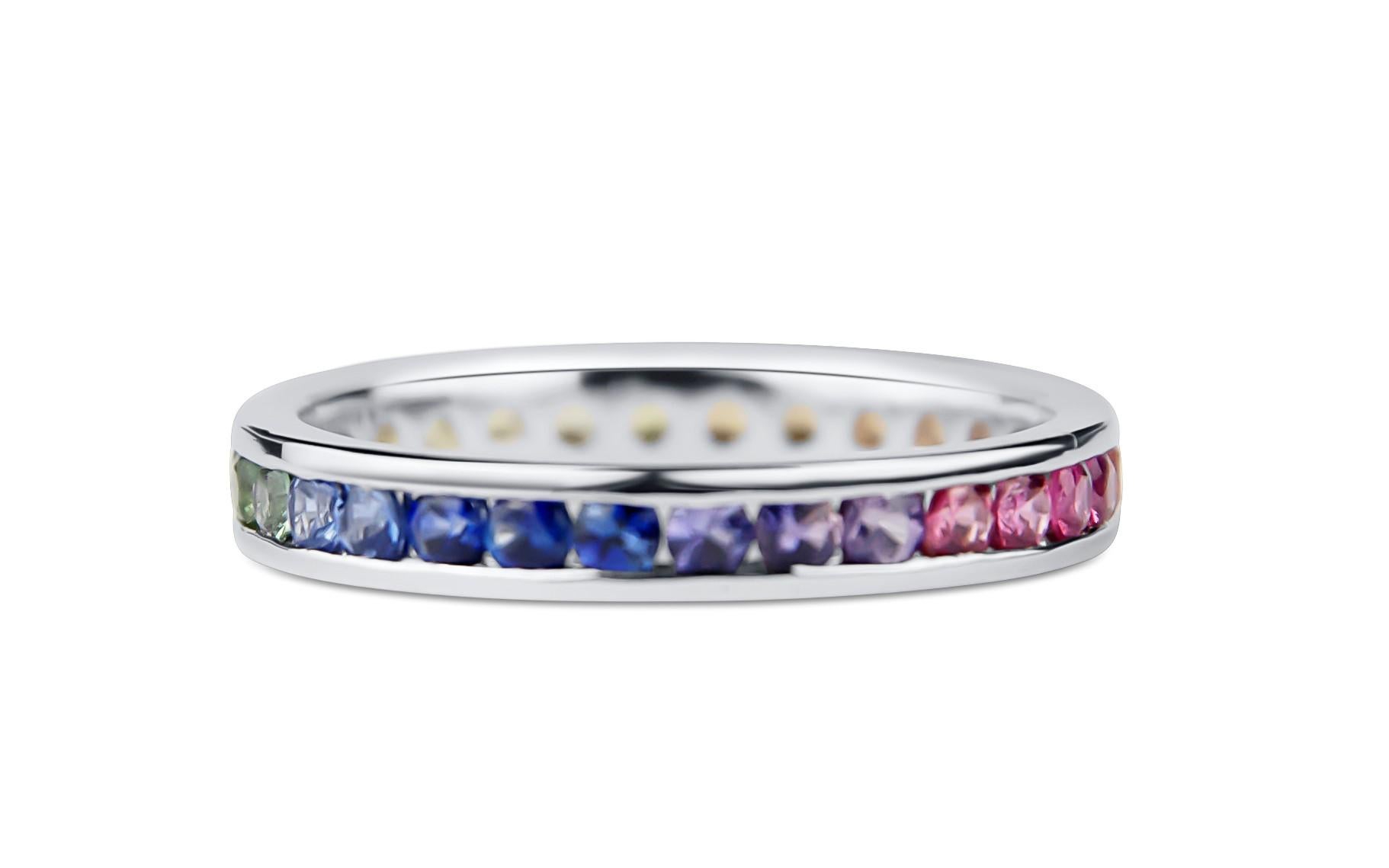 Women's or Men's 1.15 Carat Rainbow Color Natural Ceylon Sapphire Ring For Sale