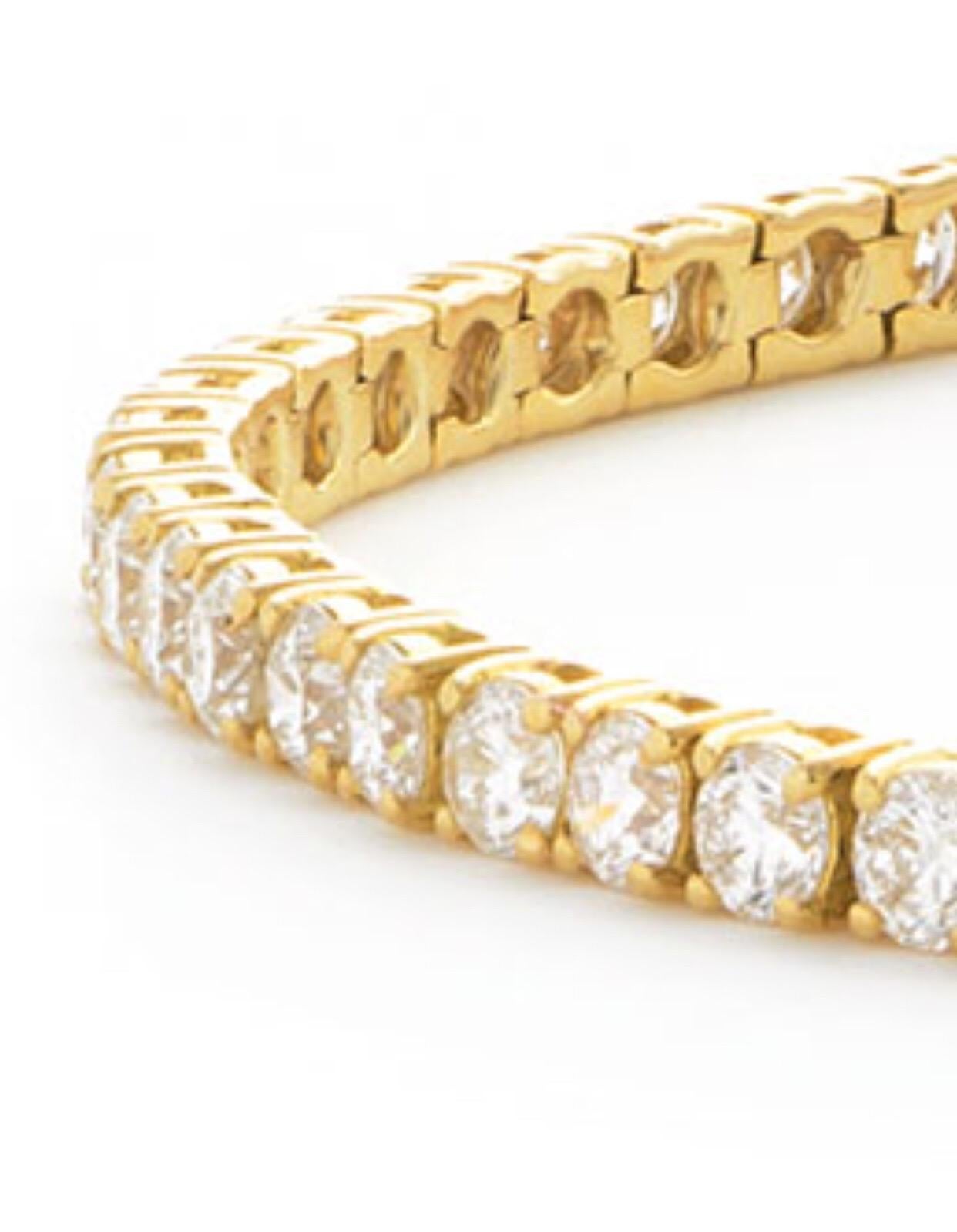 Moderne Bracelet ligne tennis Riviera à quatre griffes en or 18 carats avec diamants ronds de 1,15 carat en vente
