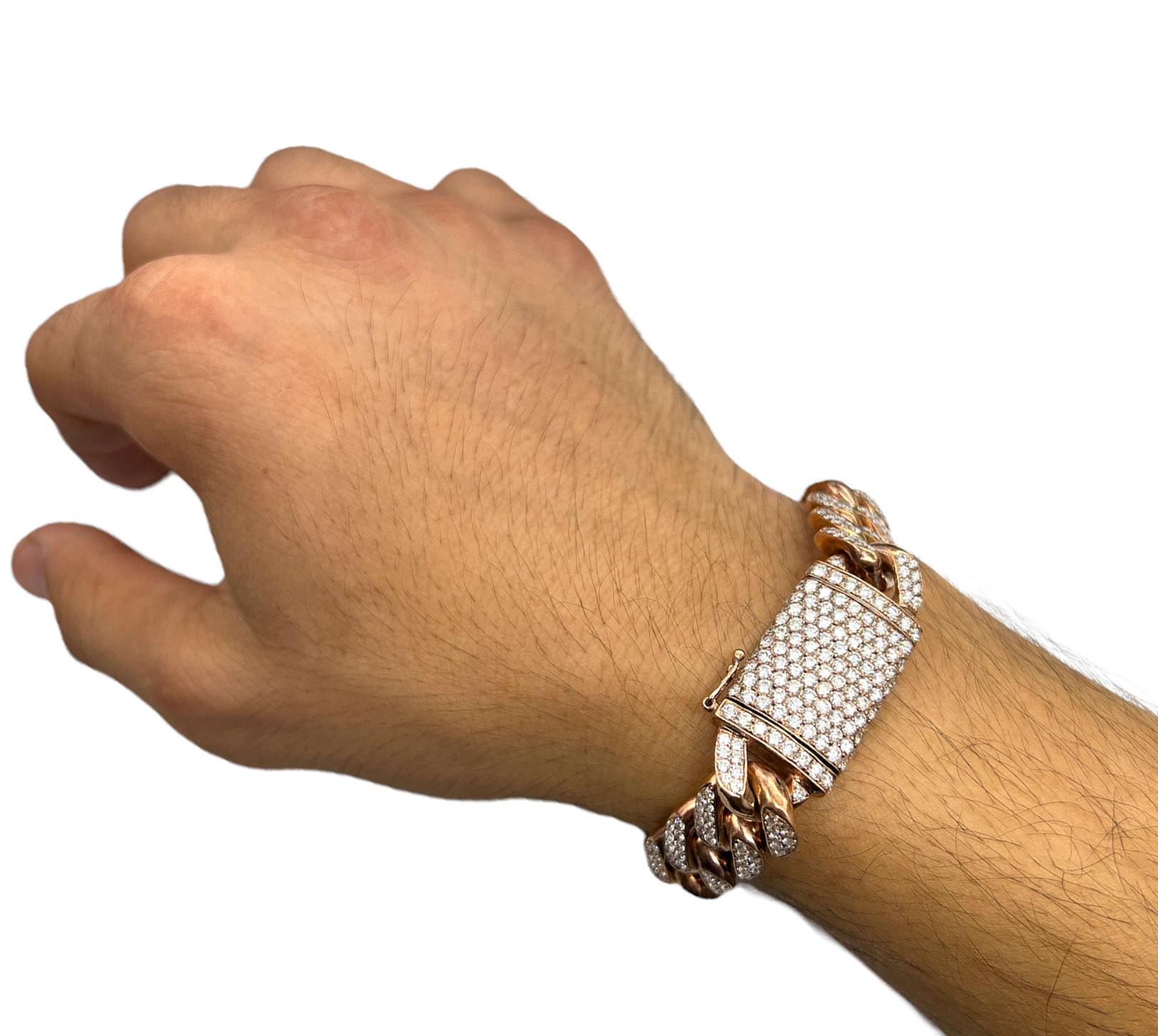 11.5 Carat Unisex 14K Rose Gold Iced Out Cuban Link Diamond Bracelet, 113g In New Condition For Sale In New York, NY