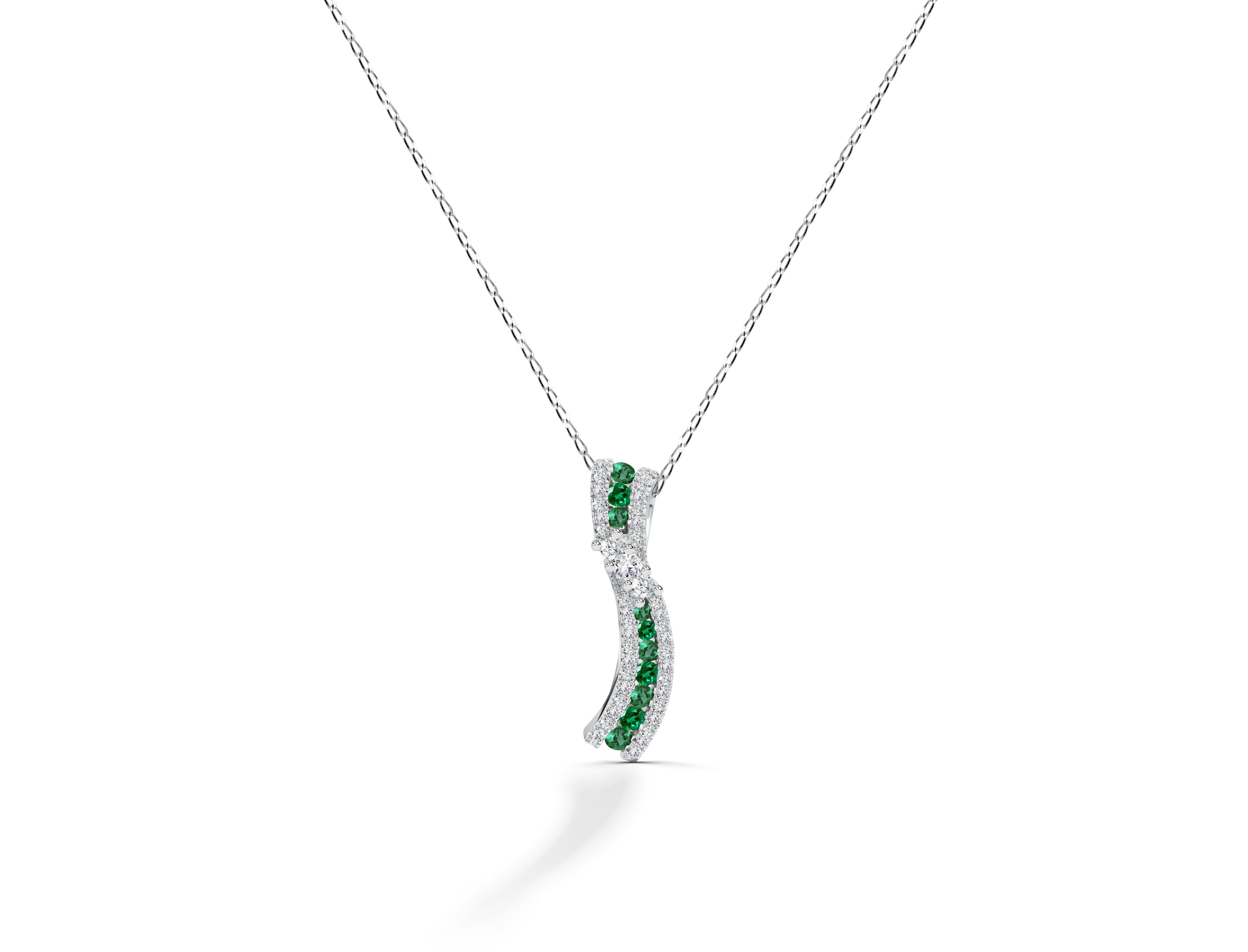Modern 1.15 Ct Diamond and Emerald Necklace in 14k Gold For Sale