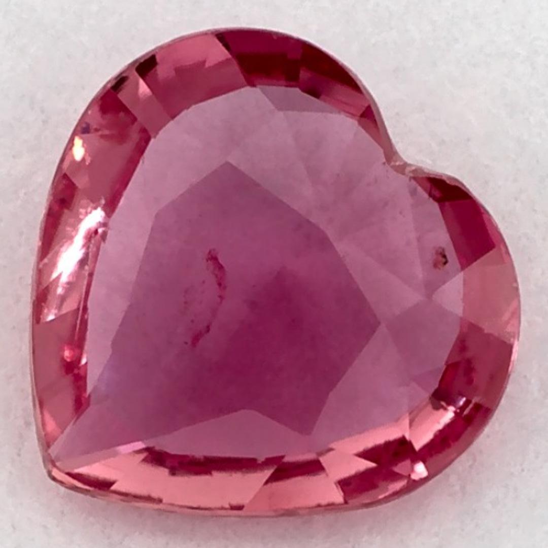 Cuore Gemma sciolta con cuore di zaffiro rosa da 1.15 carati in vendita