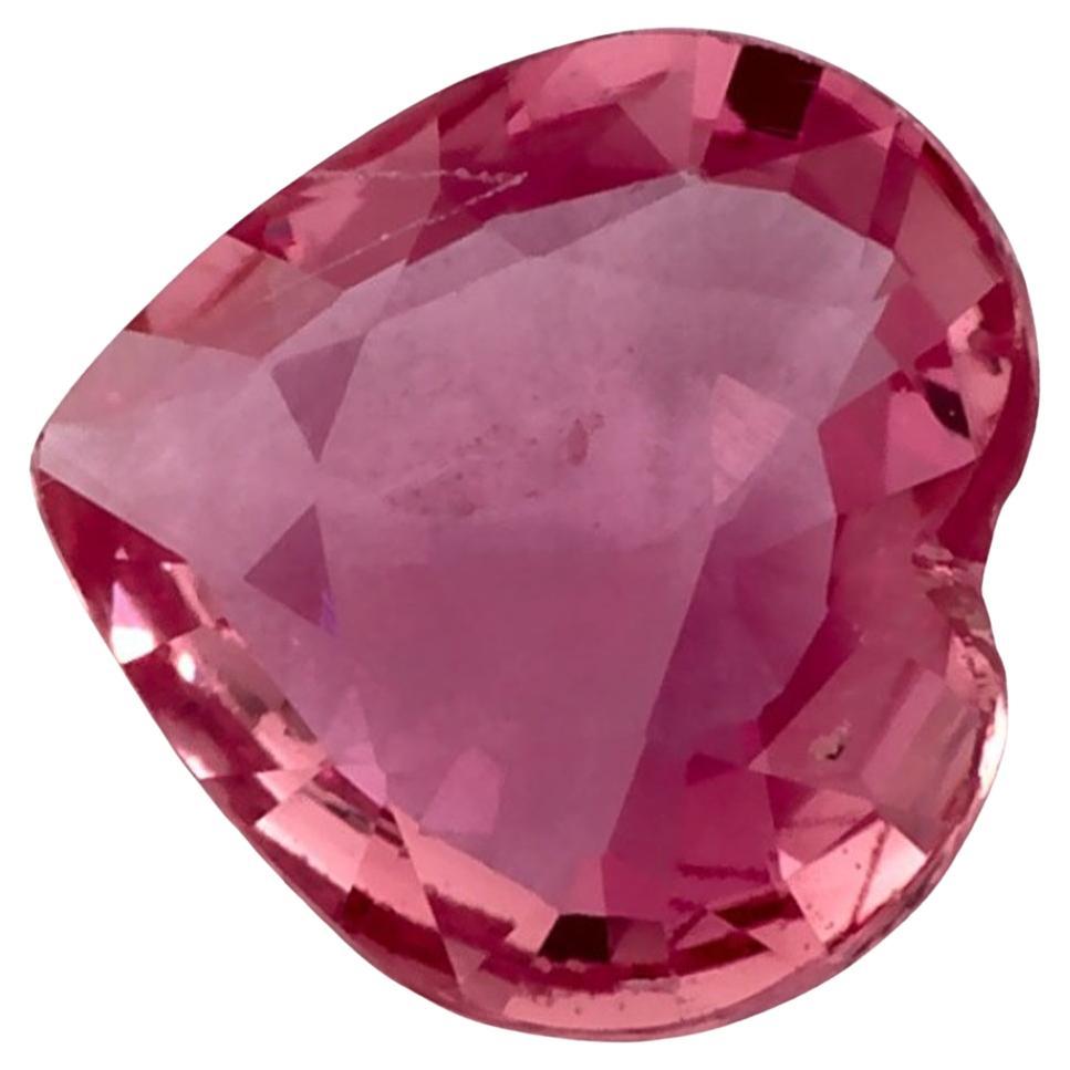 Gemma sciolta con cuore di zaffiro rosa da 1.15 carati