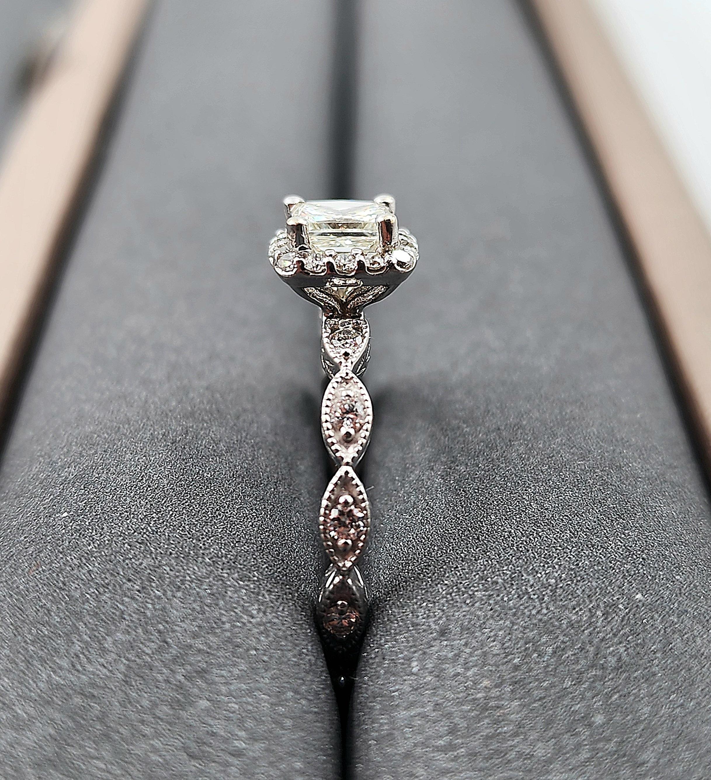 1,15 Karat Diamant-Verlobungsring im Prinzessinnenschliff (Carréschliff) im Angebot