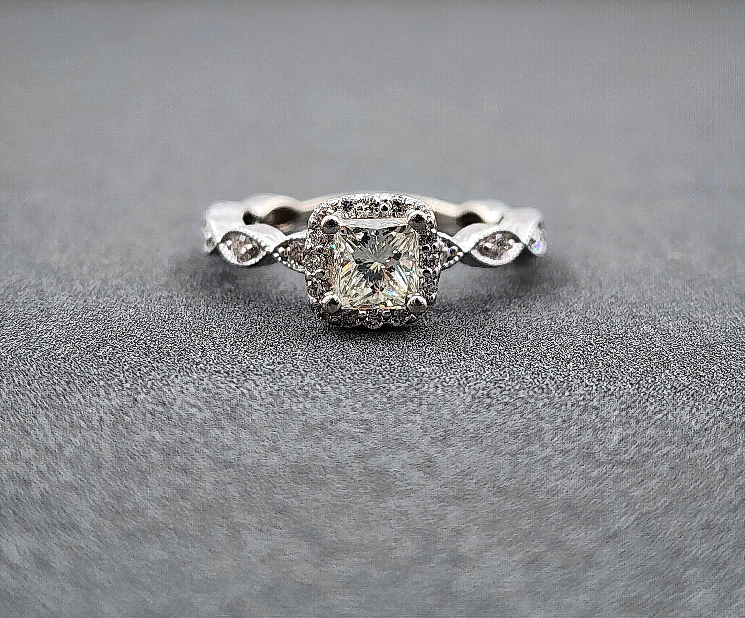 1,15 Karat Diamant-Verlobungsring im Prinzessinnenschliff im Angebot 1