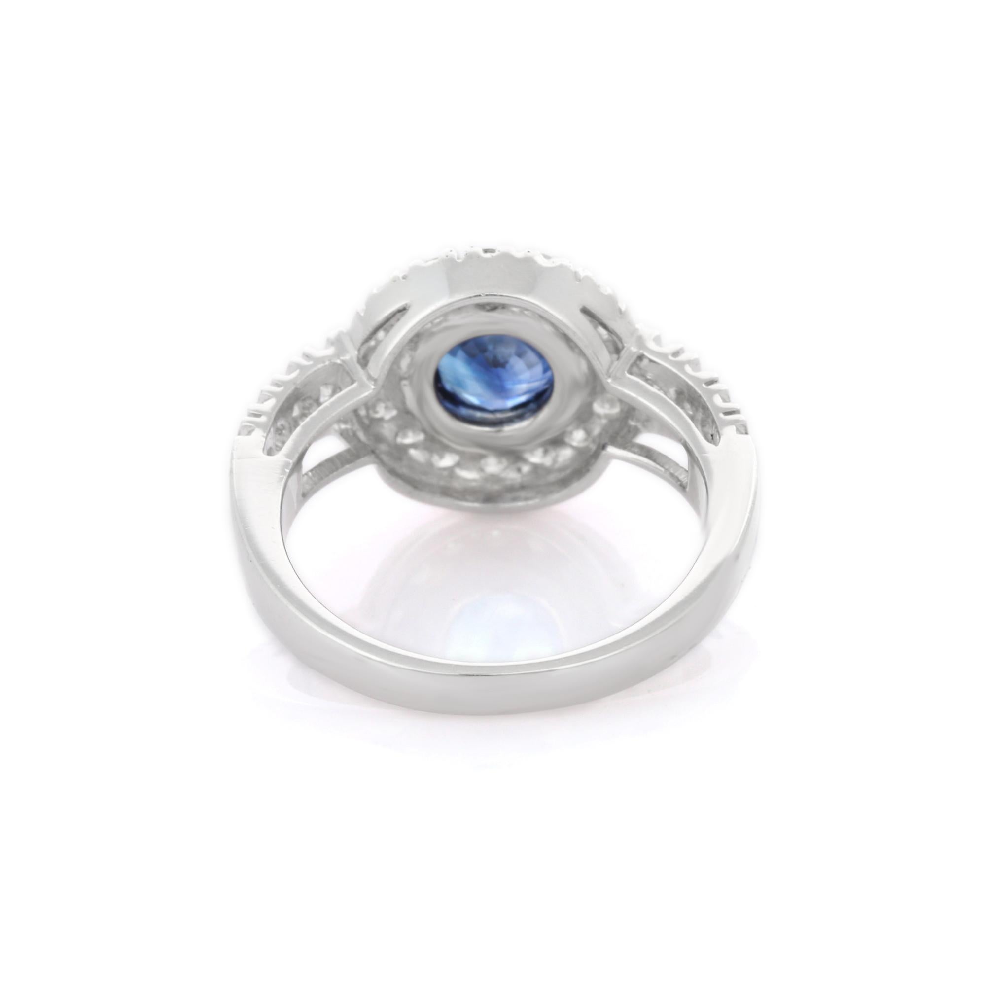 For Sale:  Brilliant 1.15 Ct Round Sapphire with Diamonds Engagement Ring in 18K White Gold 4