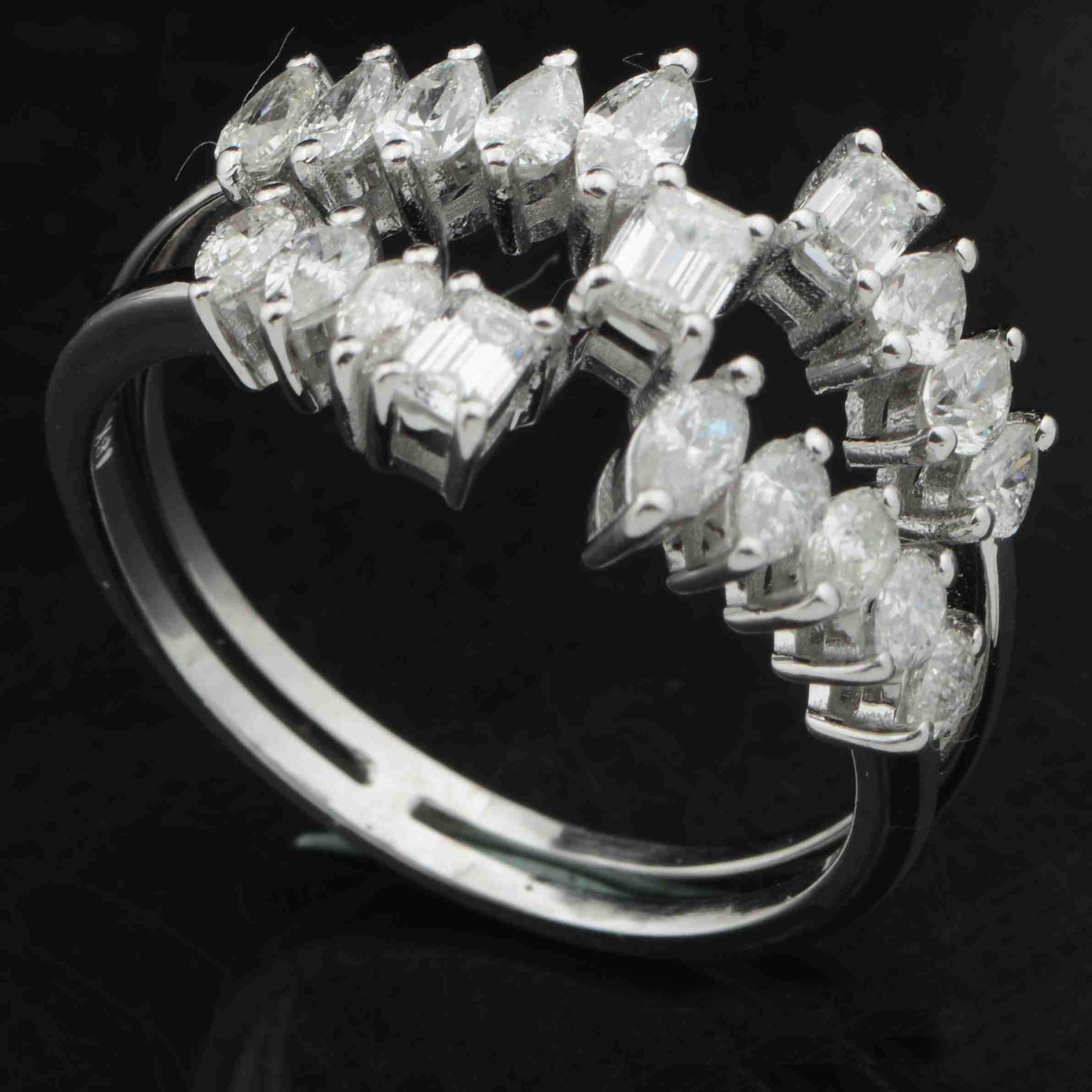 For Sale:  1.15 Ct SI/HI Pear Marquise Emerald Cut Diamond Ring 18 Karat White Gold Jewelry 6