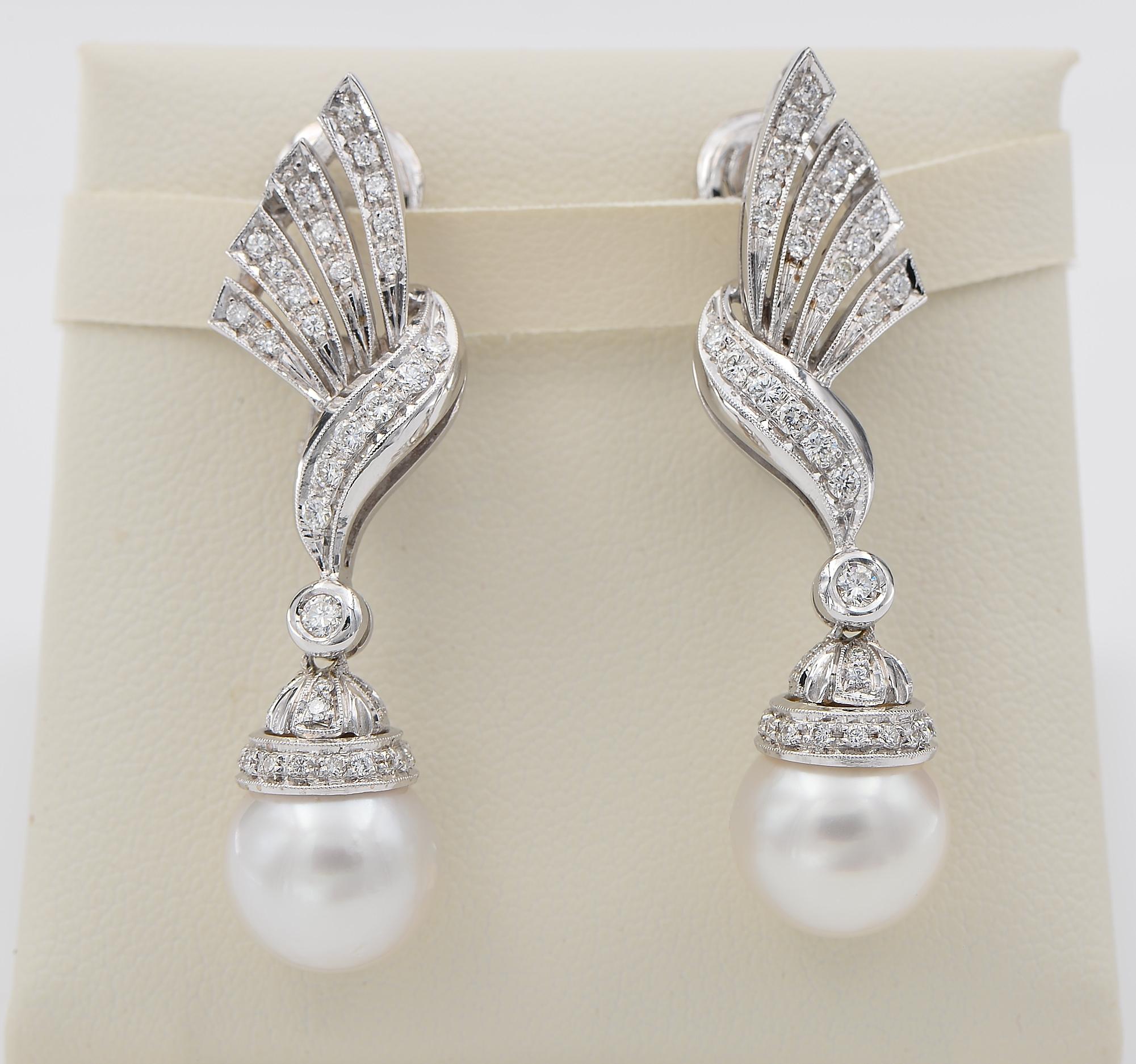 Glamorous 60’s
Pearl and Diamond the winning combination in trend during the 60’s, much expressed by first ladies and divas of the time, simple, understated, in vogue for daytime as much as evening
These gorgeous cocktail earrings are 1960 ca, long