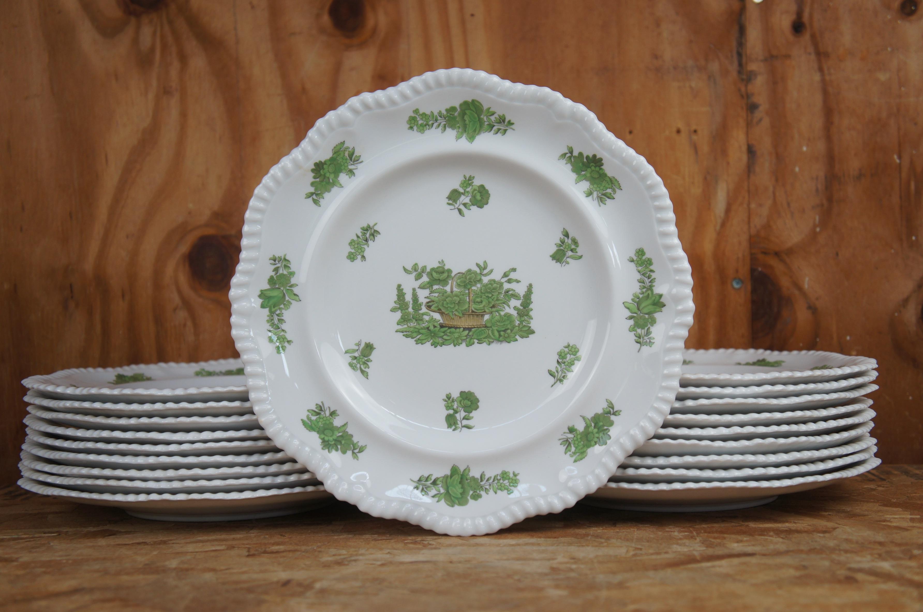 20th Century 115 Pc Vintage English Spode Green Basket China Dinner Plates Bowls Tea Service