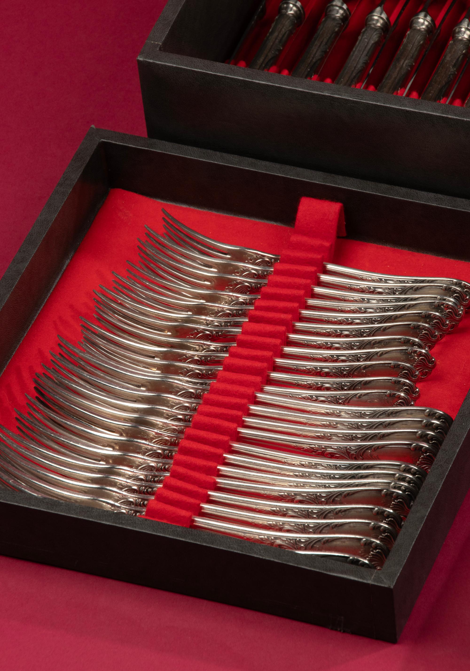 115-Piece Set Silver Plated Tableware - Christofle - Marly 9