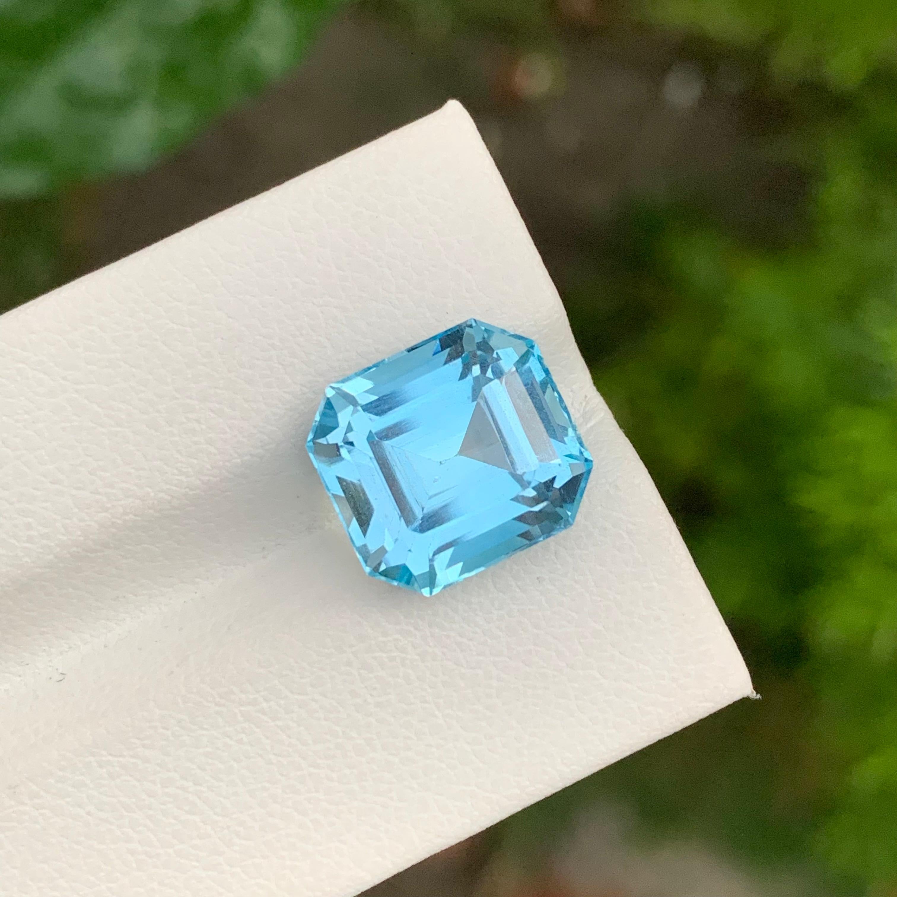 Arts and Crafts 11,50 Carati Topazio Blu Sciolto Glamour Gemma Taglio Asscher Per Collana Gioielli in vendita