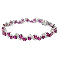 Armband aus Platin mit 11,50 Karat natürlichen burmesischen Rubinen und Diamanten