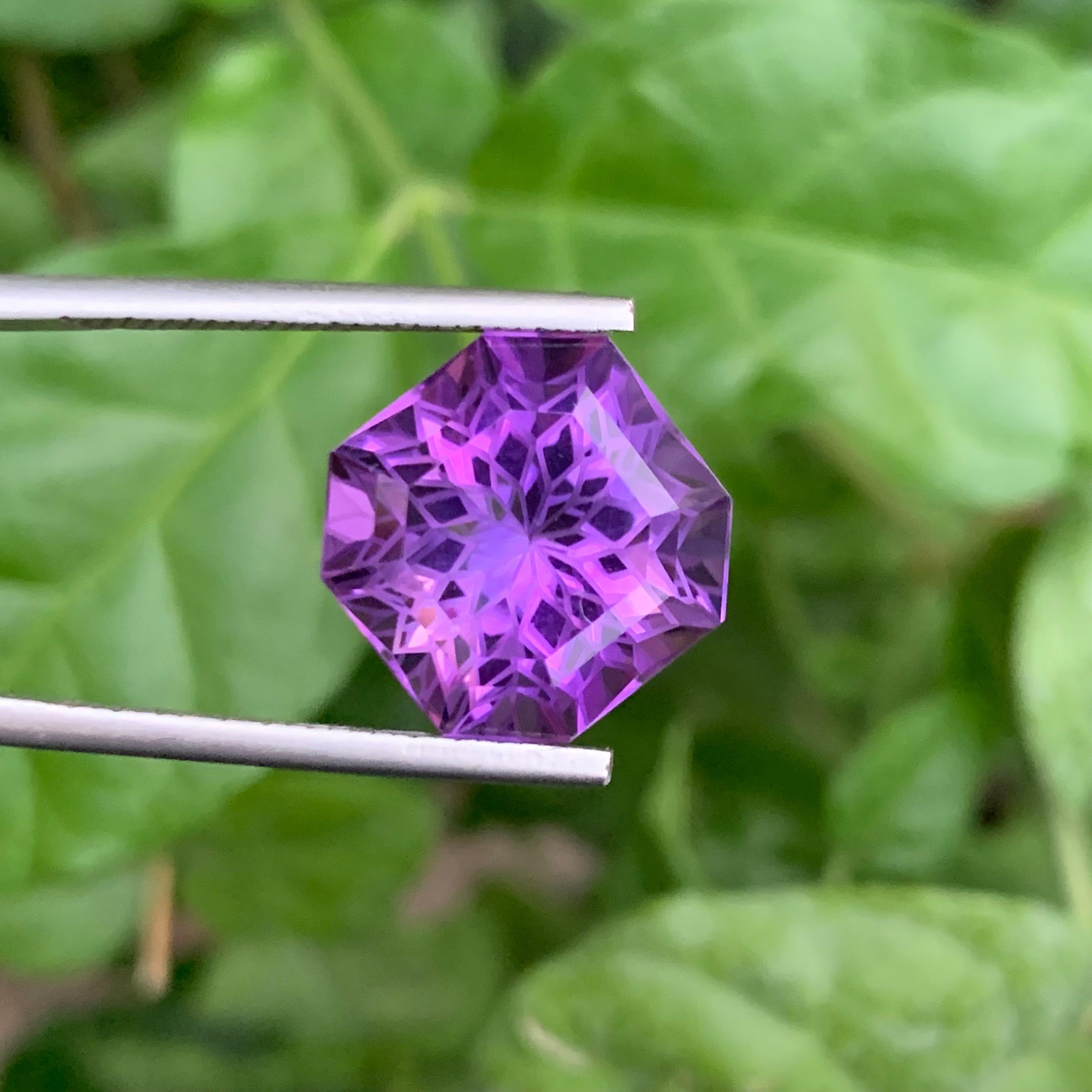 11,50 Karat Natürlicher loser Amethyst Perfekte Quadratische Form Edelstein für Schmuck im Zustand „Neu“ im Angebot in Peshawar, PK