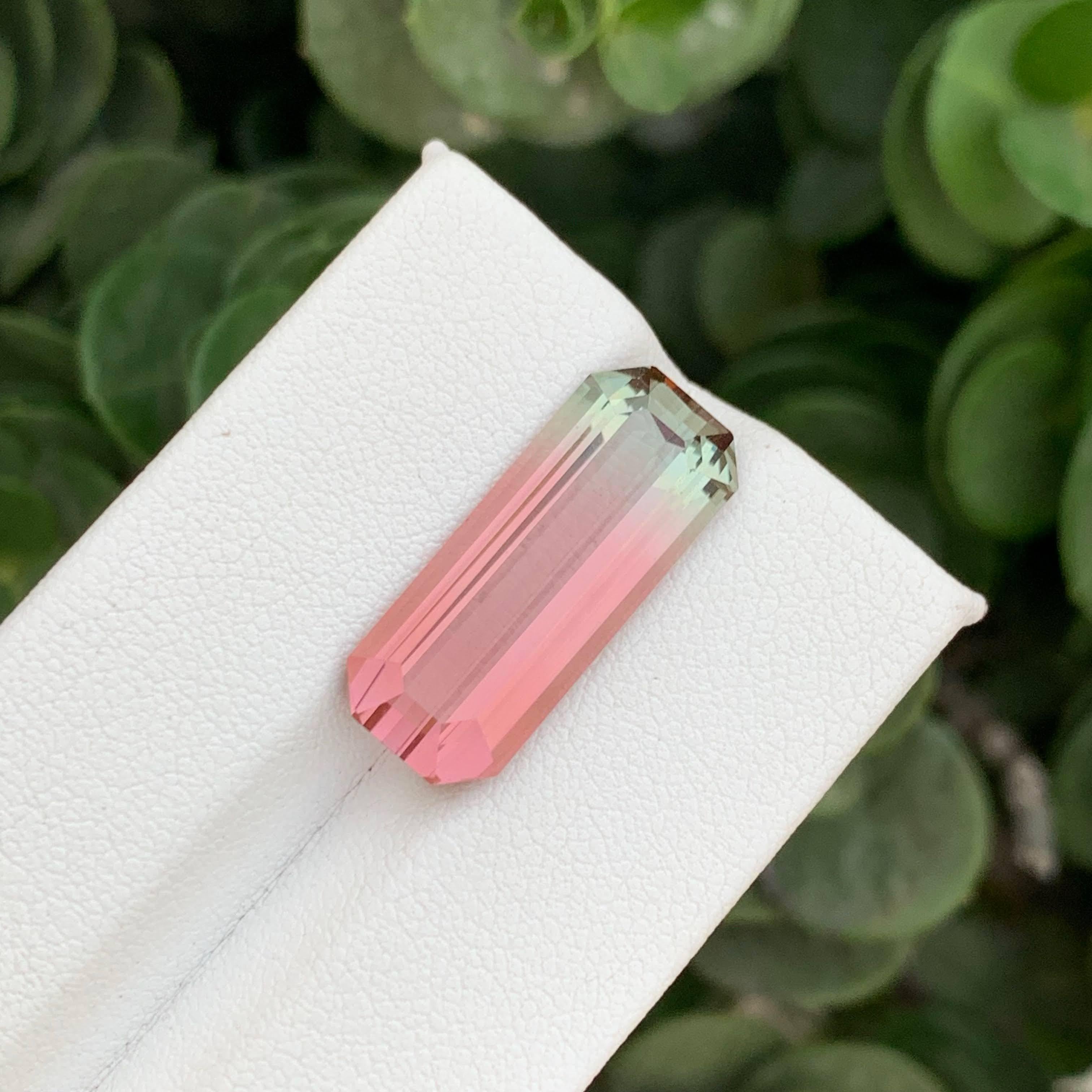 11.50 quilates de turmalina bicolor natural suelta talla esmeralda gema afgana Moderno en venta