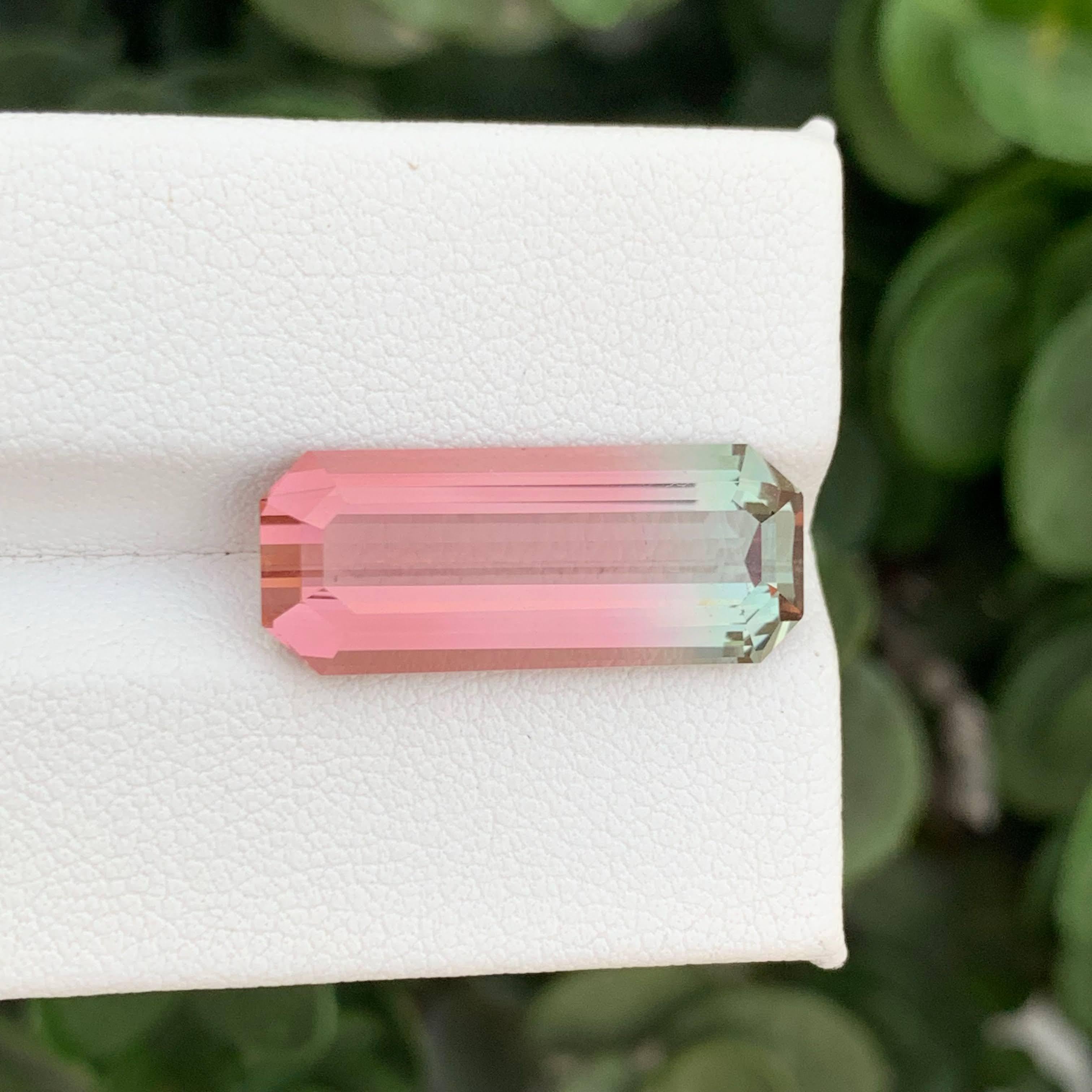 Femenino o masculino 11.50 quilates de turmalina bicolor natural suelta talla esmeralda gema afgana en venta