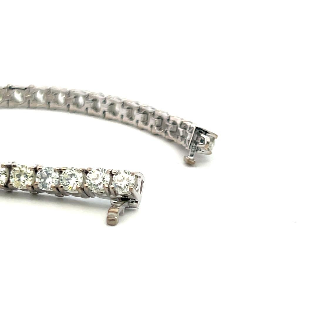 11.50 Carat Round Brilliant H SI Diamond 14 Karat White Gold Tennis Bracelet For Sale 8