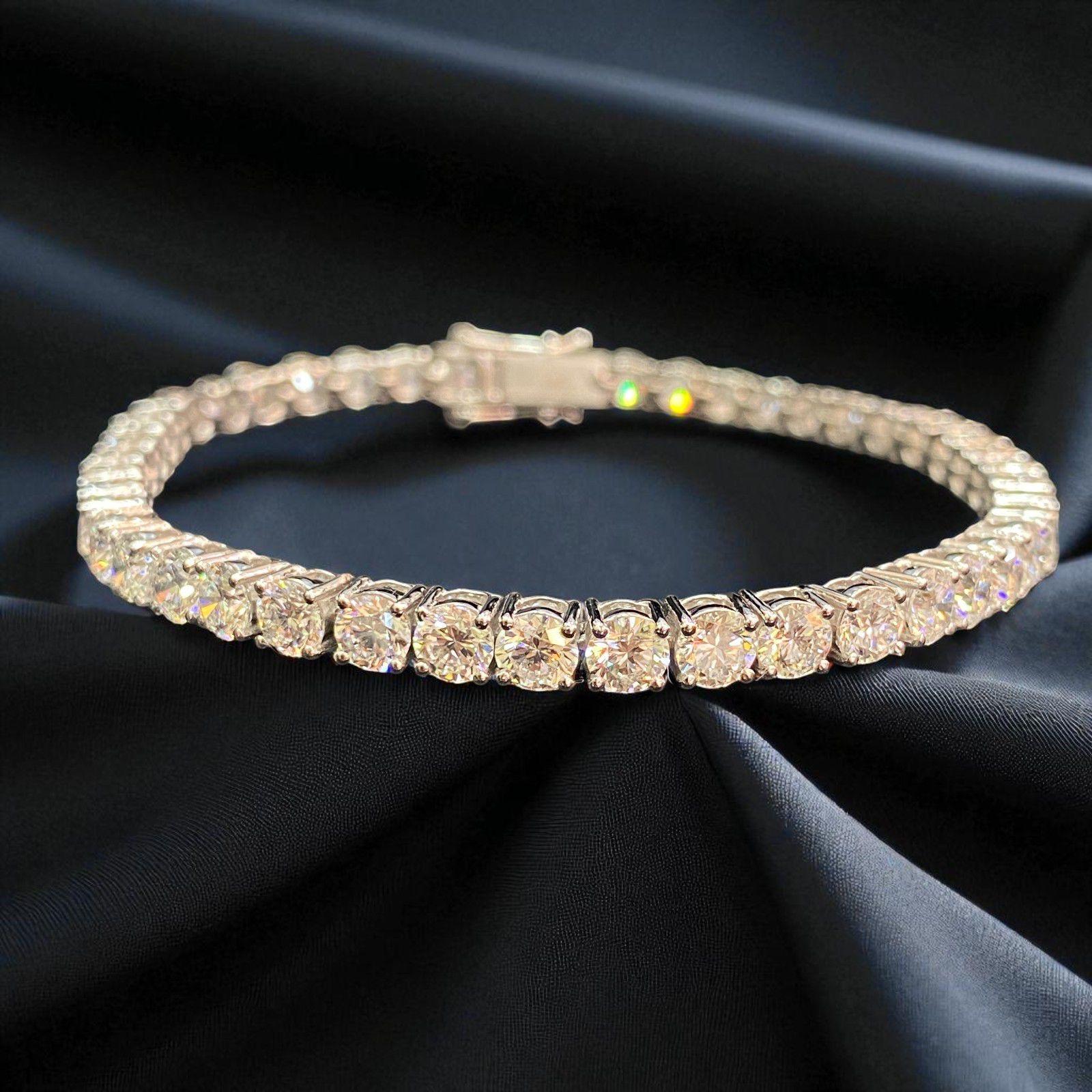 11,50 quilates F/VS1 Diamantes redondos forma brillante Pulsera de tenis de oro en Nuevo estado para la venta en Massafra, IT