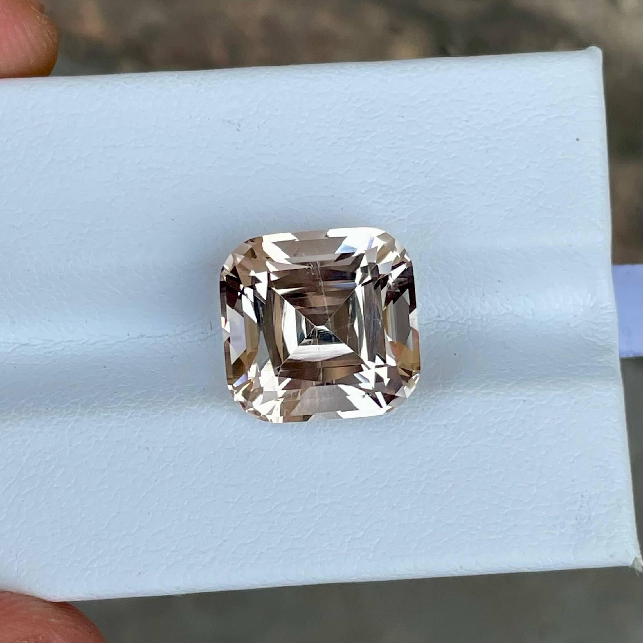 da uomo o donna 11,50 carati di Topazio d'Oro Taglio Cuscino Gemma Naturale Pakistana in vendita