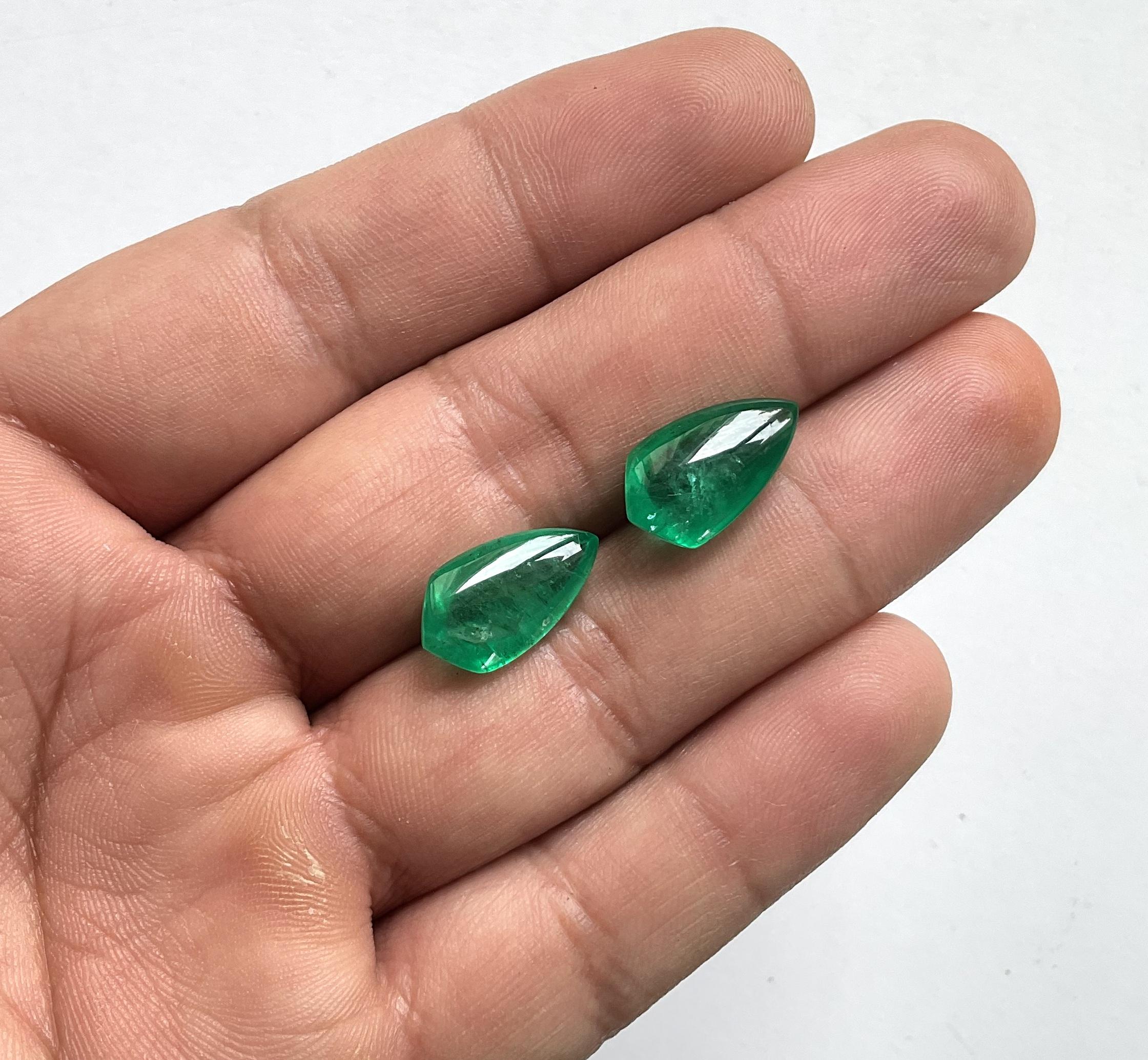Art Deco 11.50 Carats Zambian Emerald Shield Pair Top Quality For Earrings Natural Gem For Sale