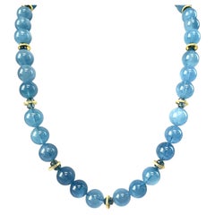 Collana con perline rotonde di acquamarina da 11,50 mm, con oro e topazio blu di Londra, 21 pollici