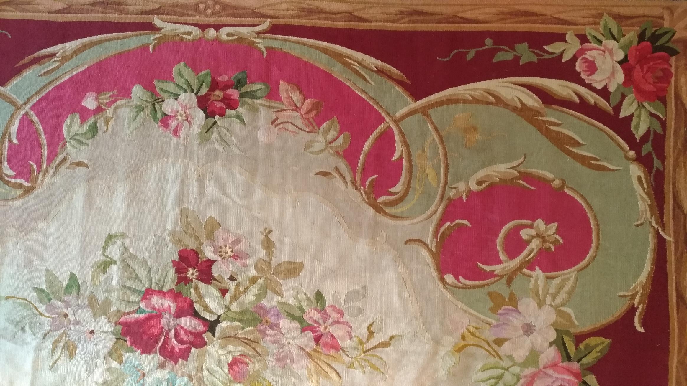 Hand-Woven  Aubusson Rug from XIX Century Napoleon 3 - n° 1151 For Sale
