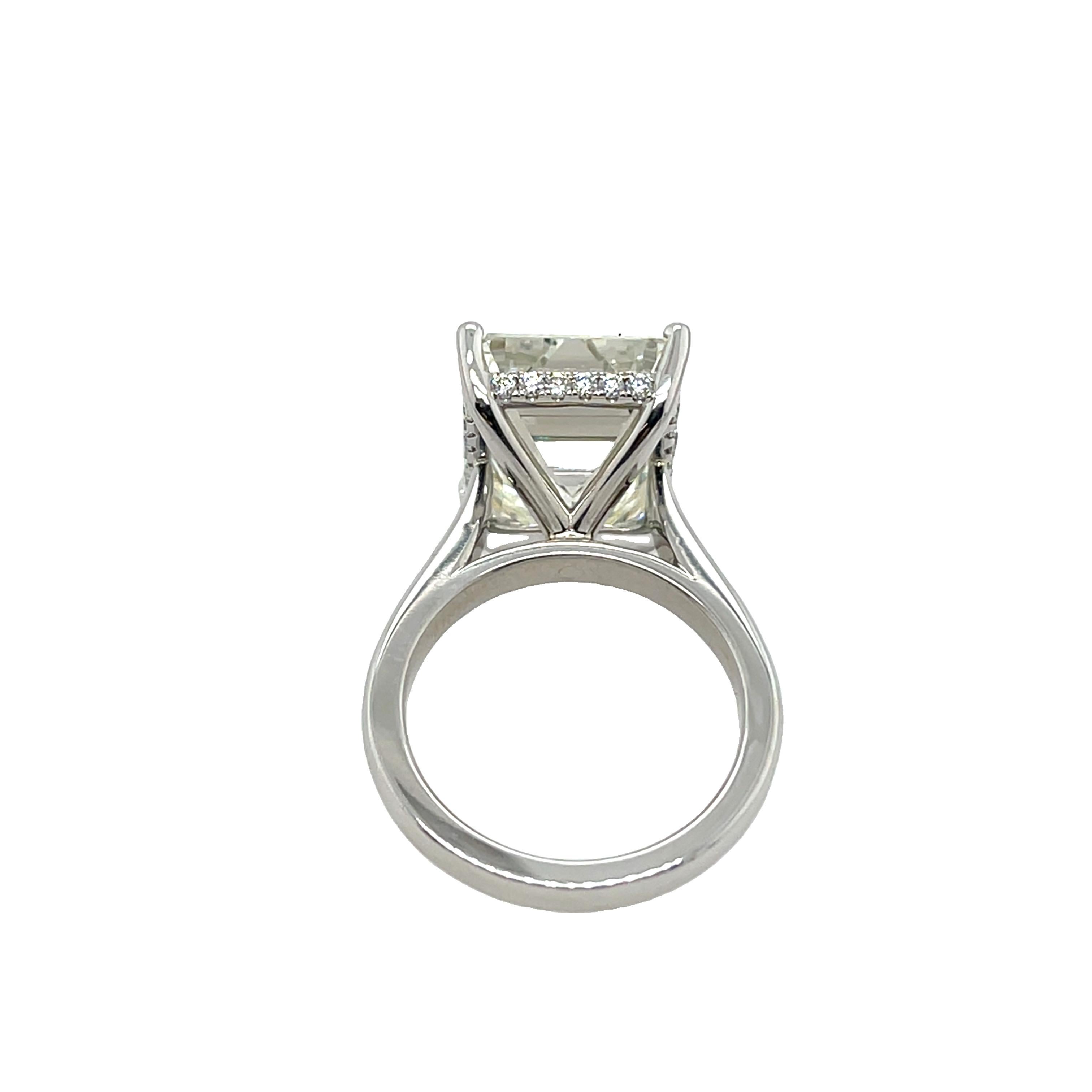 11,51 Karat L/VS2 GIA Smaragdschliff natürlicher Diamantring, gefasst in Platin im Angebot 5