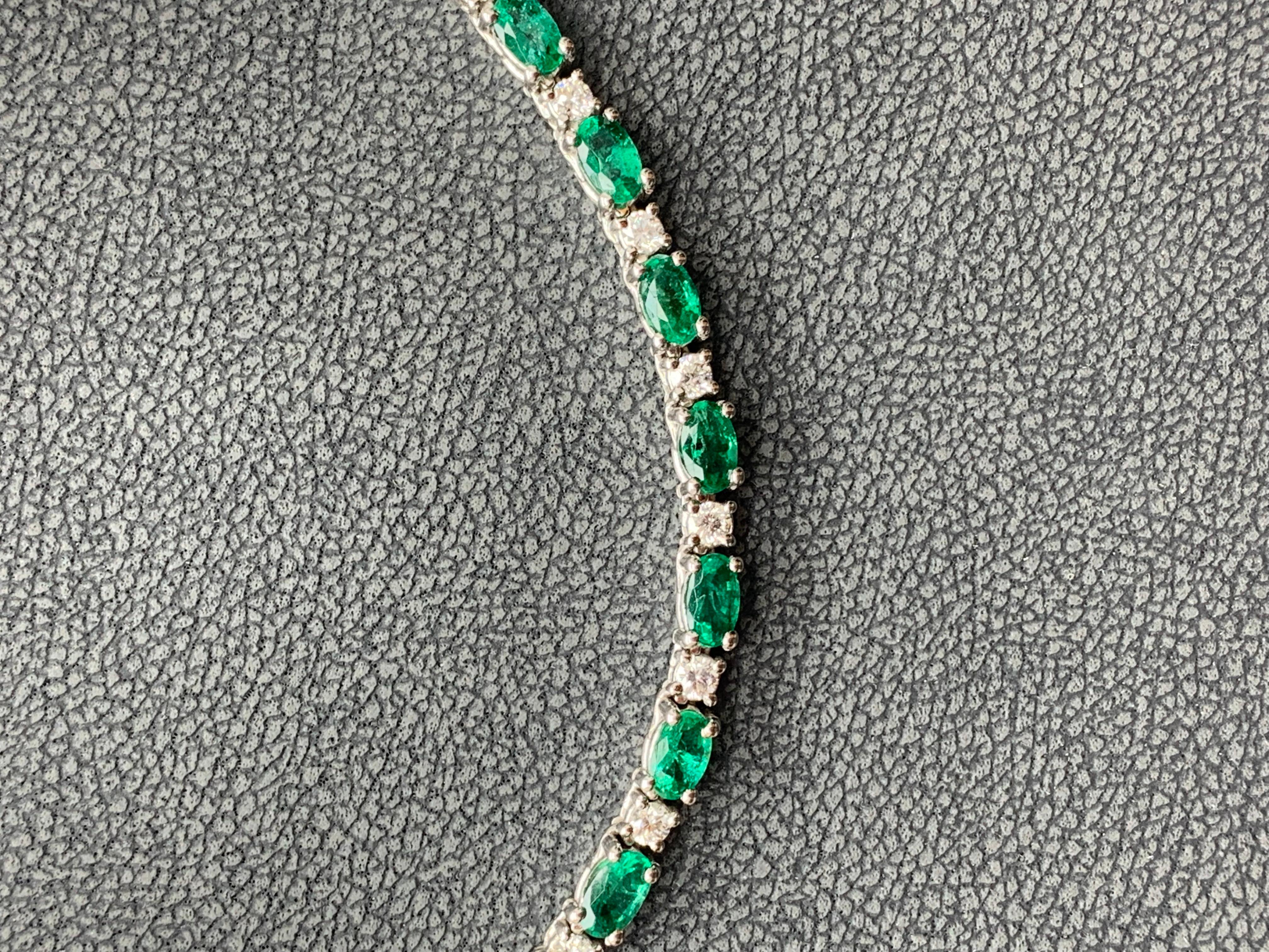 Contemporary 11.52 Carat Oval Cut Emerald and Diamond Tennis Necklace in 14K White Gold For Sale