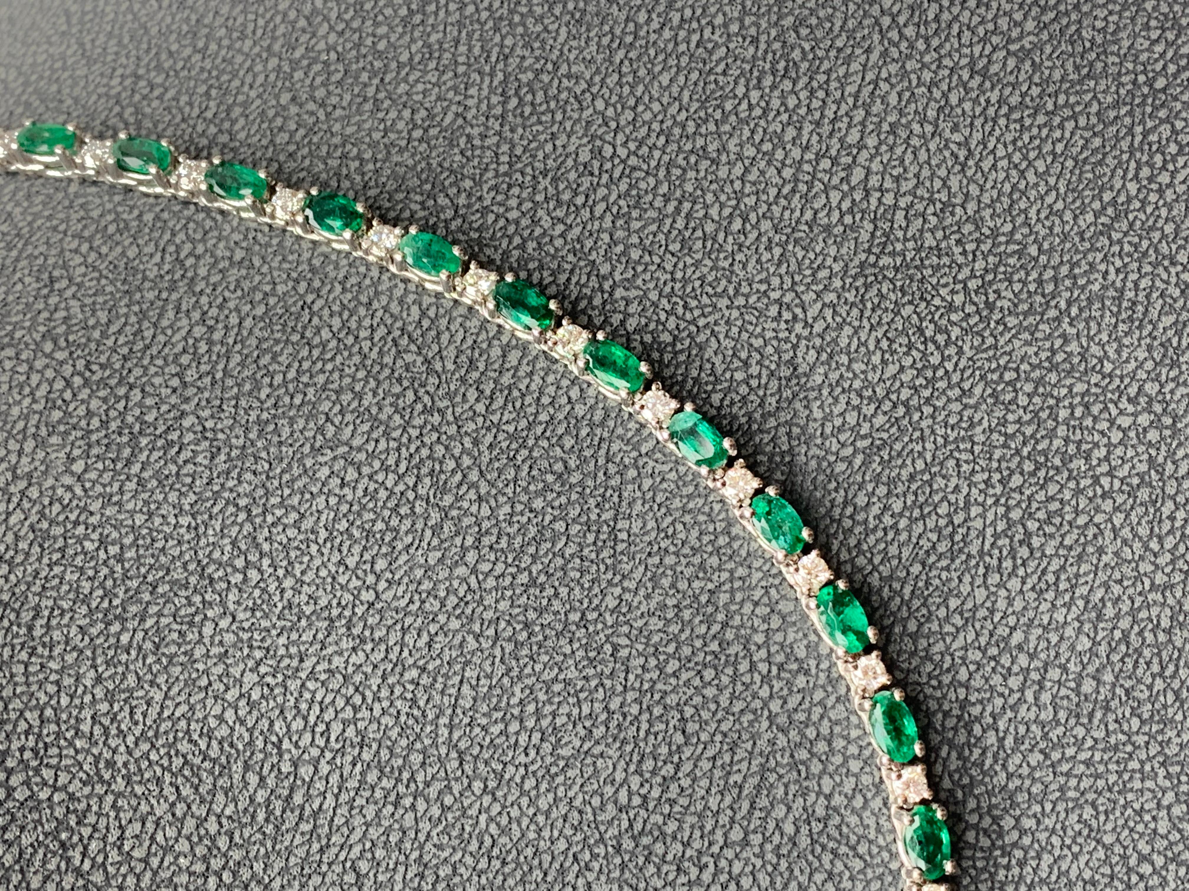 11.52 Carat Oval Cut Emerald and Diamond Tennis Necklace in 14K White Gold In New Condition For Sale In NEW YORK, NY