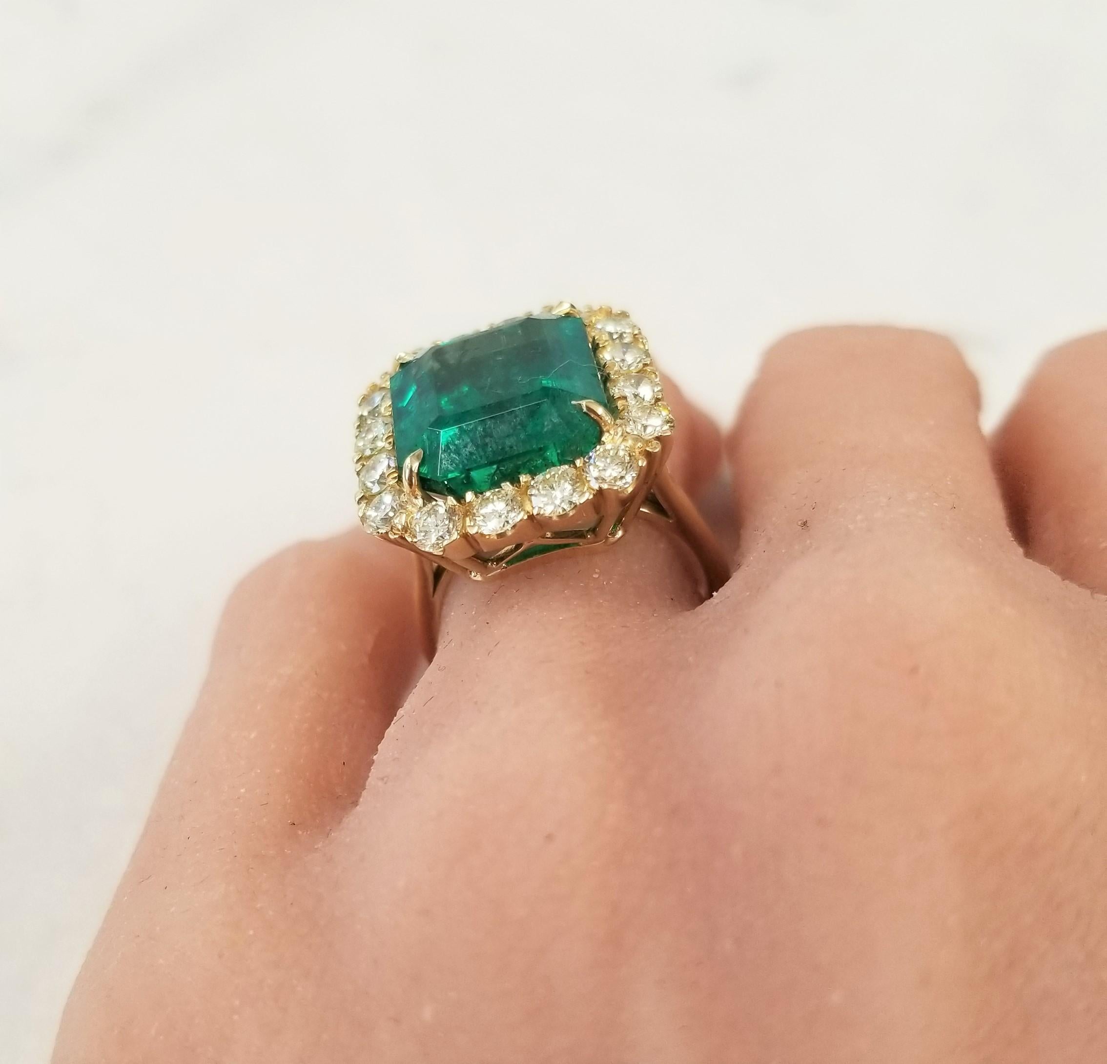 AGL Certified 11.53 Carat Emerald Cut Emerald & Fancy Light Yellow Diamond Ring 2
