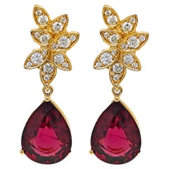 11.54 Carat Garnet Round Diamond Yellow Gold Earrings