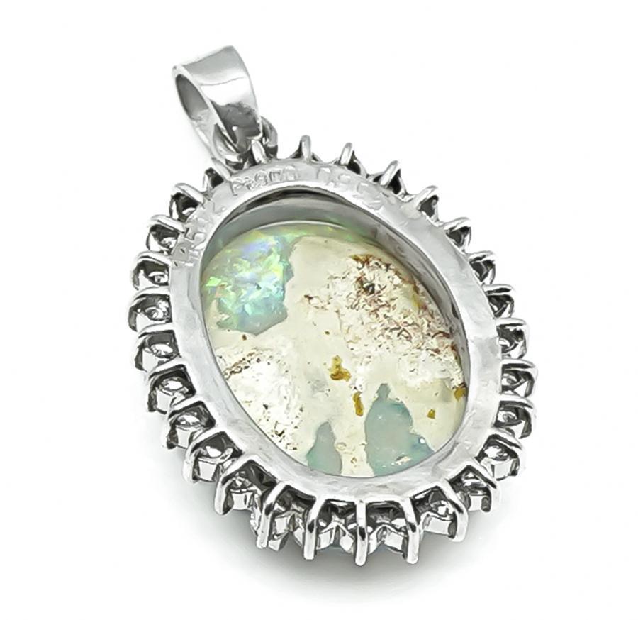 Ciondolo con Opale 11,54ct e Diamante 0,89ct In condizioni buone in vendita a New York, NY