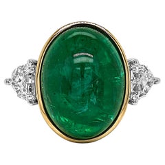 9.27 Carat Emerald and White Diamond White and Yellow Gold Ring