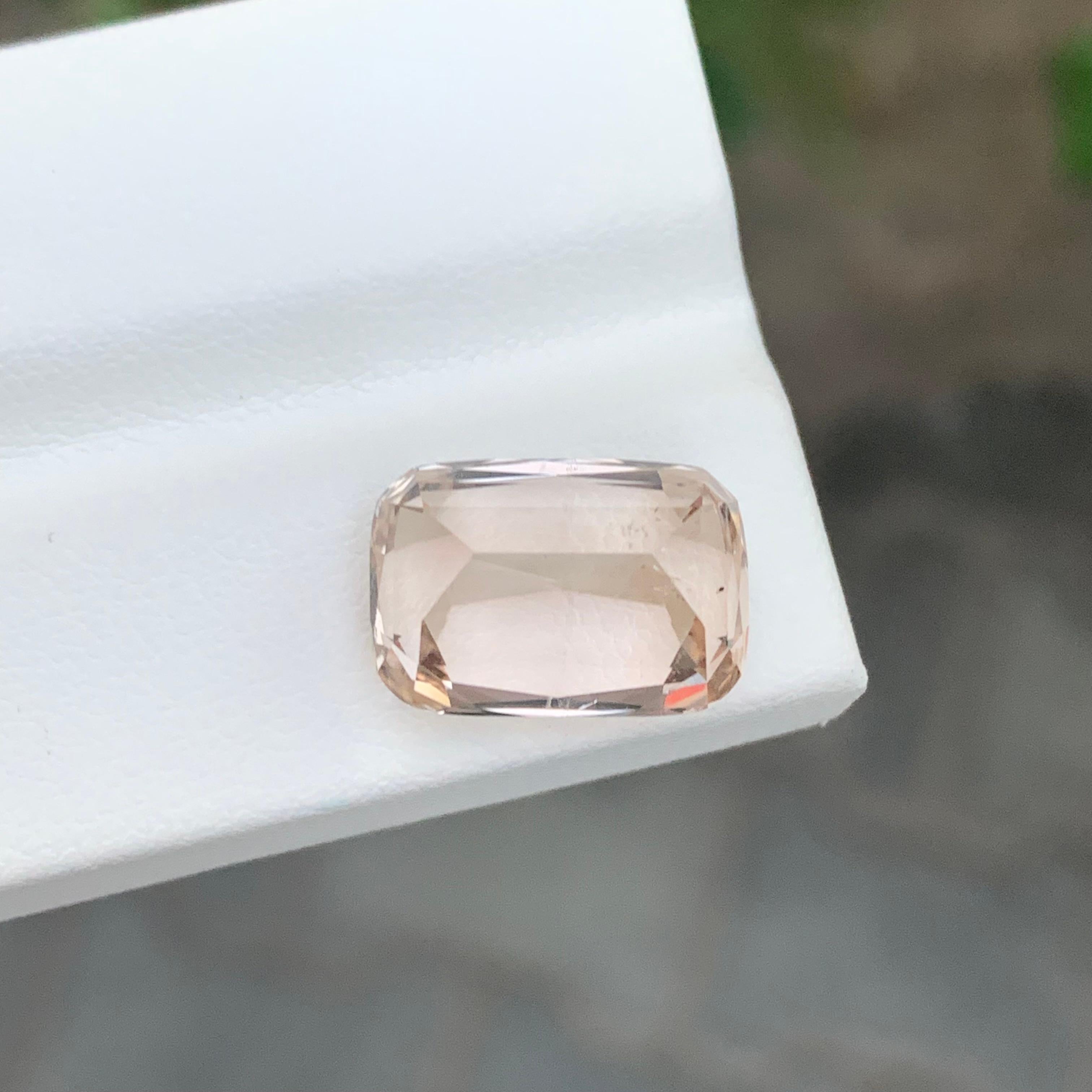 Superbe Topaze naturelle en vrac de 11,55 carats, dorée à l'or fin, mine du Pakistan en vente 3