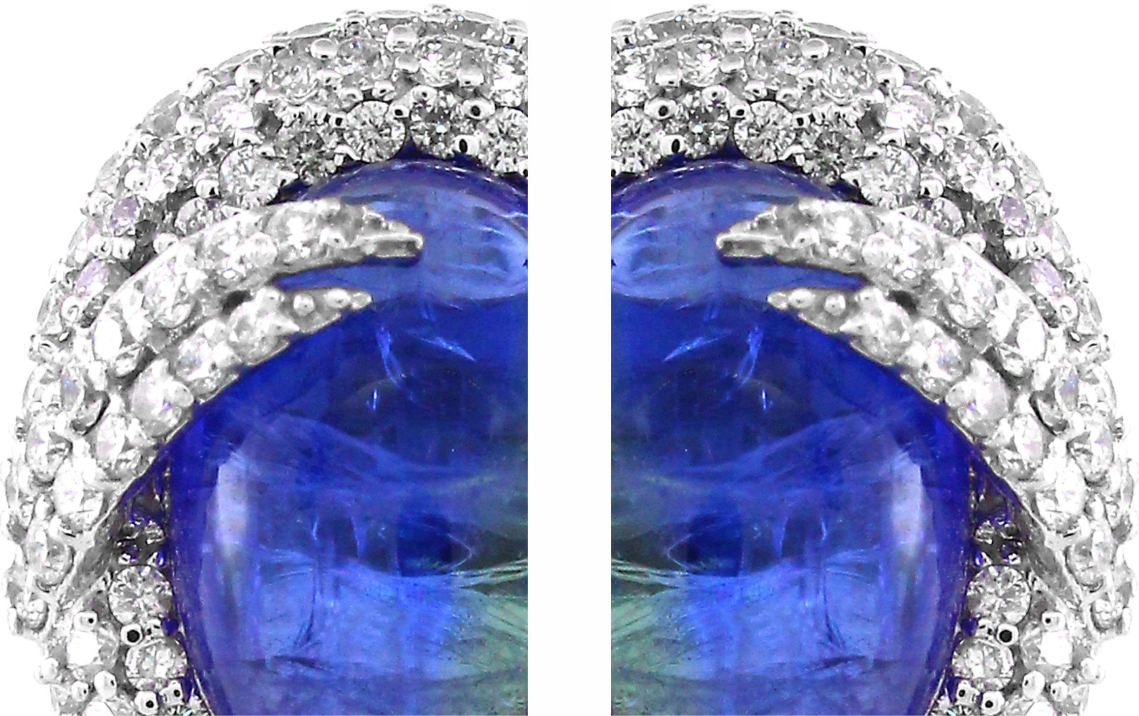 Cabochon 11.55 cts of Tanzanite Stud Earrings For Sale