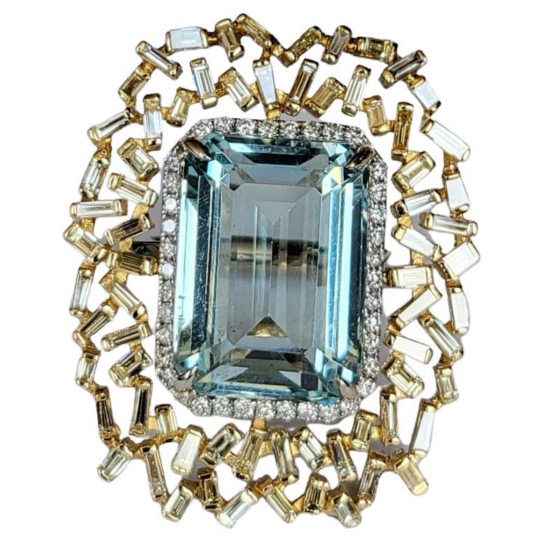 Bague cocktail aigue-marine de 11,56 carats et diamants baguettes jaunes de 1,62 carat