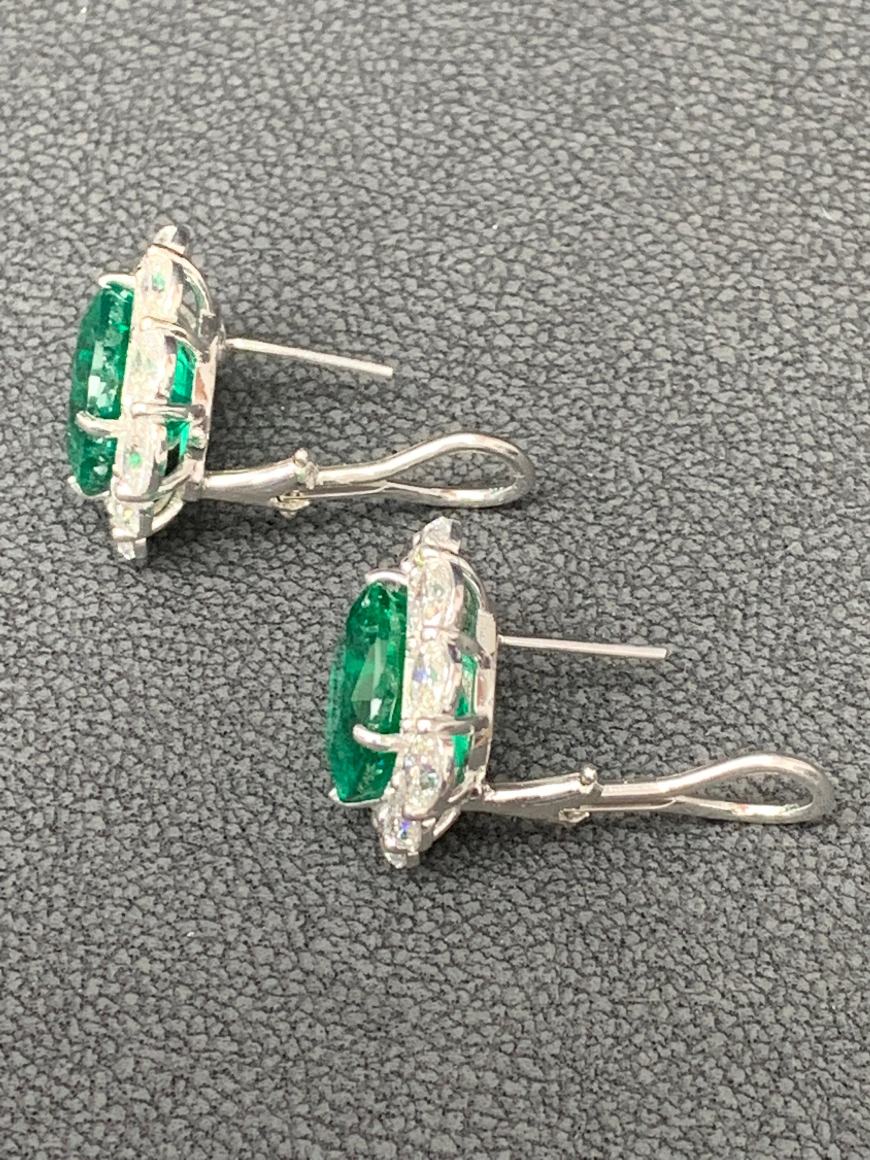 11.57 Carat Cushion Cut Emeralds and Diamond Halo Earrings in 18K White Gold For Sale 1