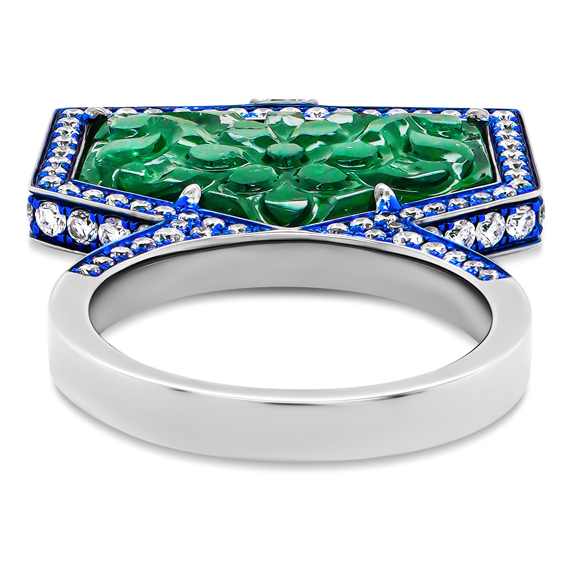 Emerald Cut 11.57 Carat Vivid Green Emerald & 1.70 Carat Diamond Royal 18K Ring