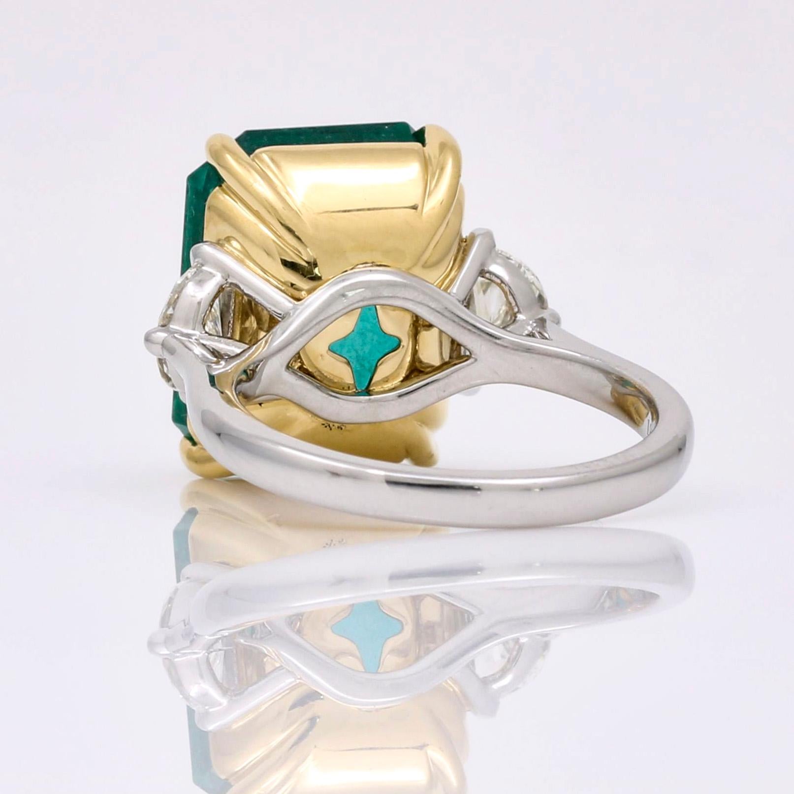 Emerald Cut 11.58 Carat Emerald Diamond Statement Ring in 18 Karat Yellow Gold and Platinum 