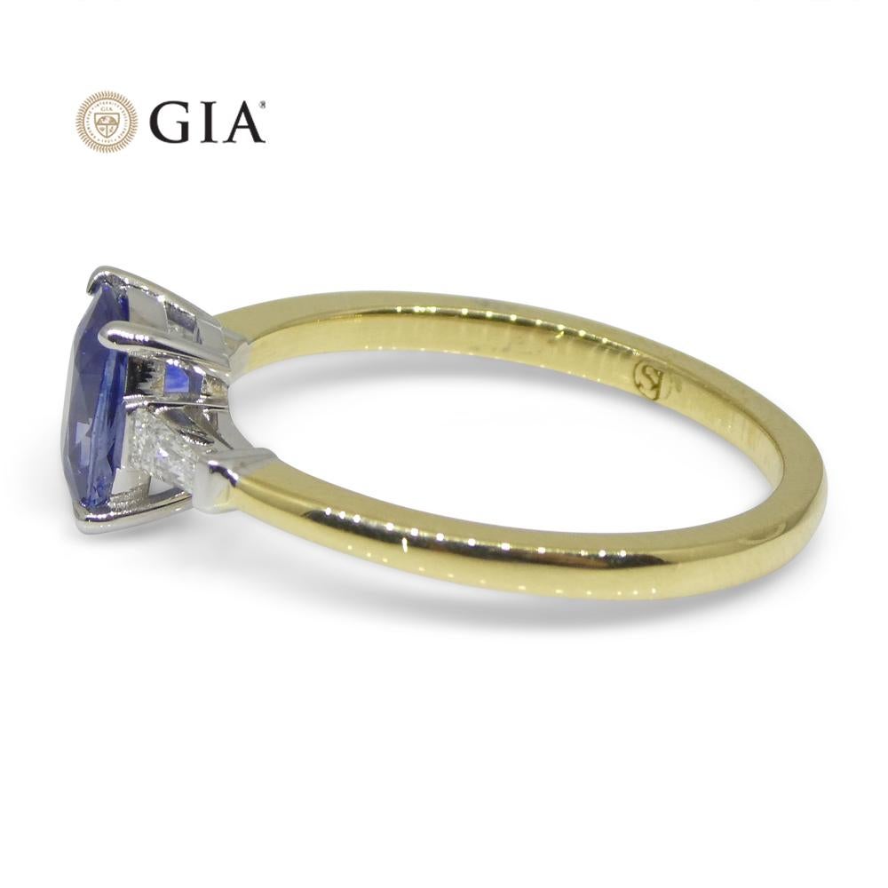 1.15ct Blue Sapphire & Diamond Statement or Engagement Ring in 18k Yellow Gold For Sale 1