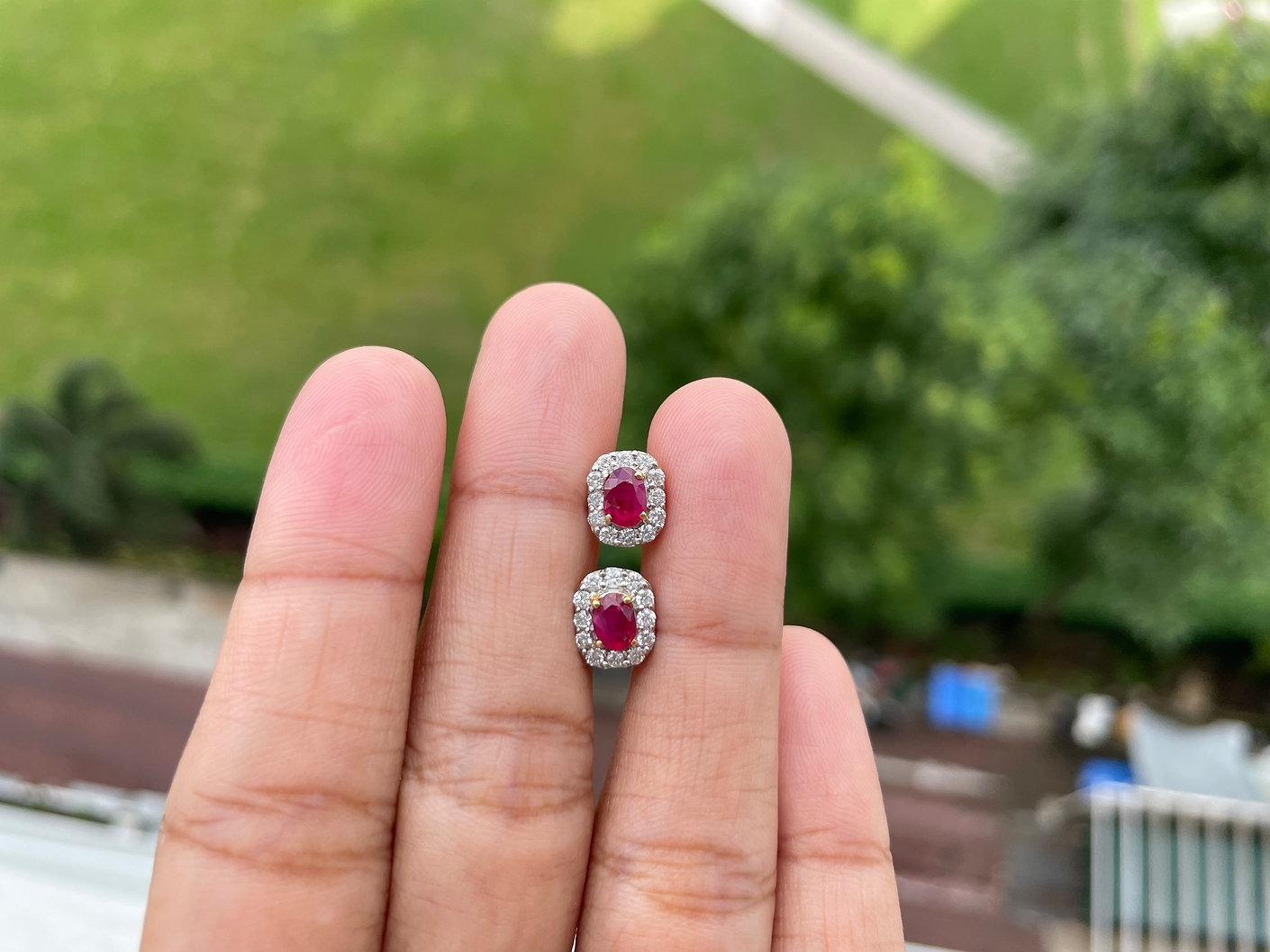 Oval Cut 1.15Ct Burma Unheated Ruby Earring in 18k Yellow Gold For Sale