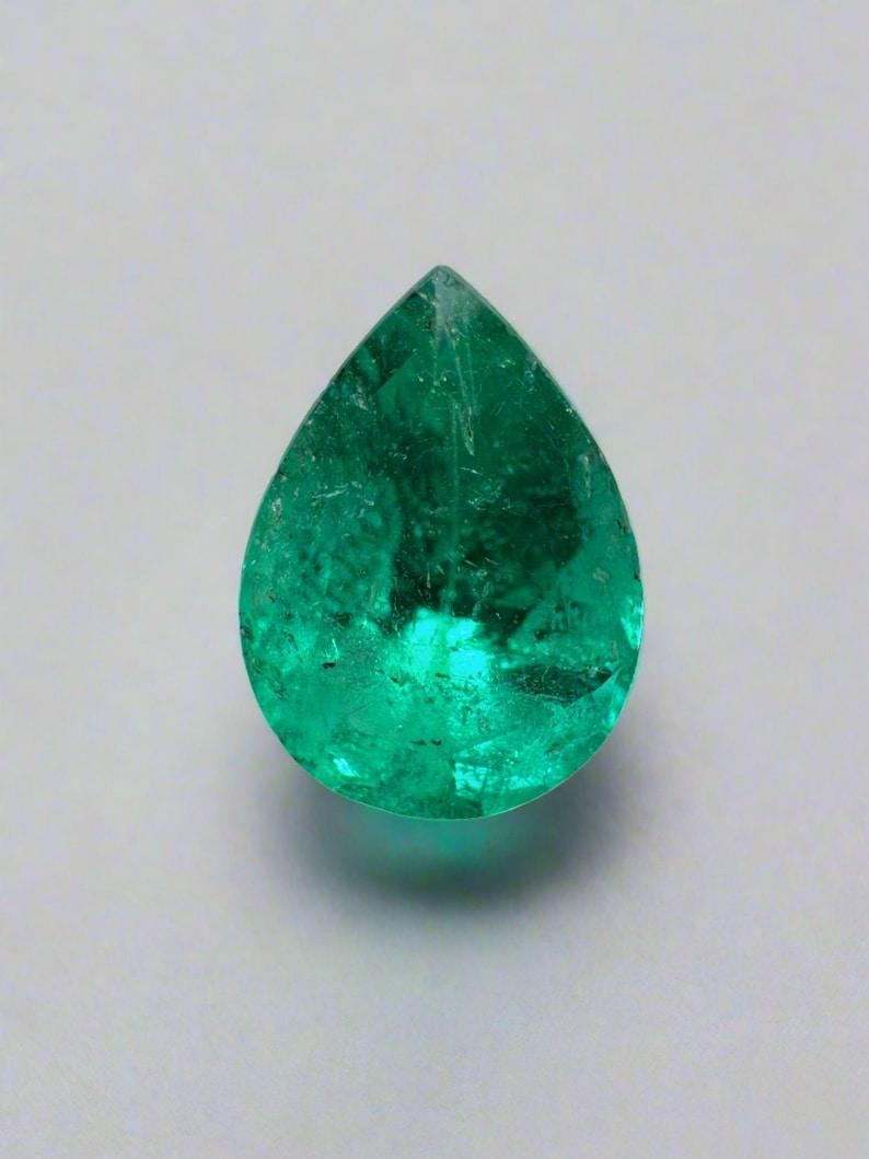 Esmeralda colombiana verde mediana de 1,15 ct - Lágrima talla pera Gema de Nacimiento de Mayo en venta
