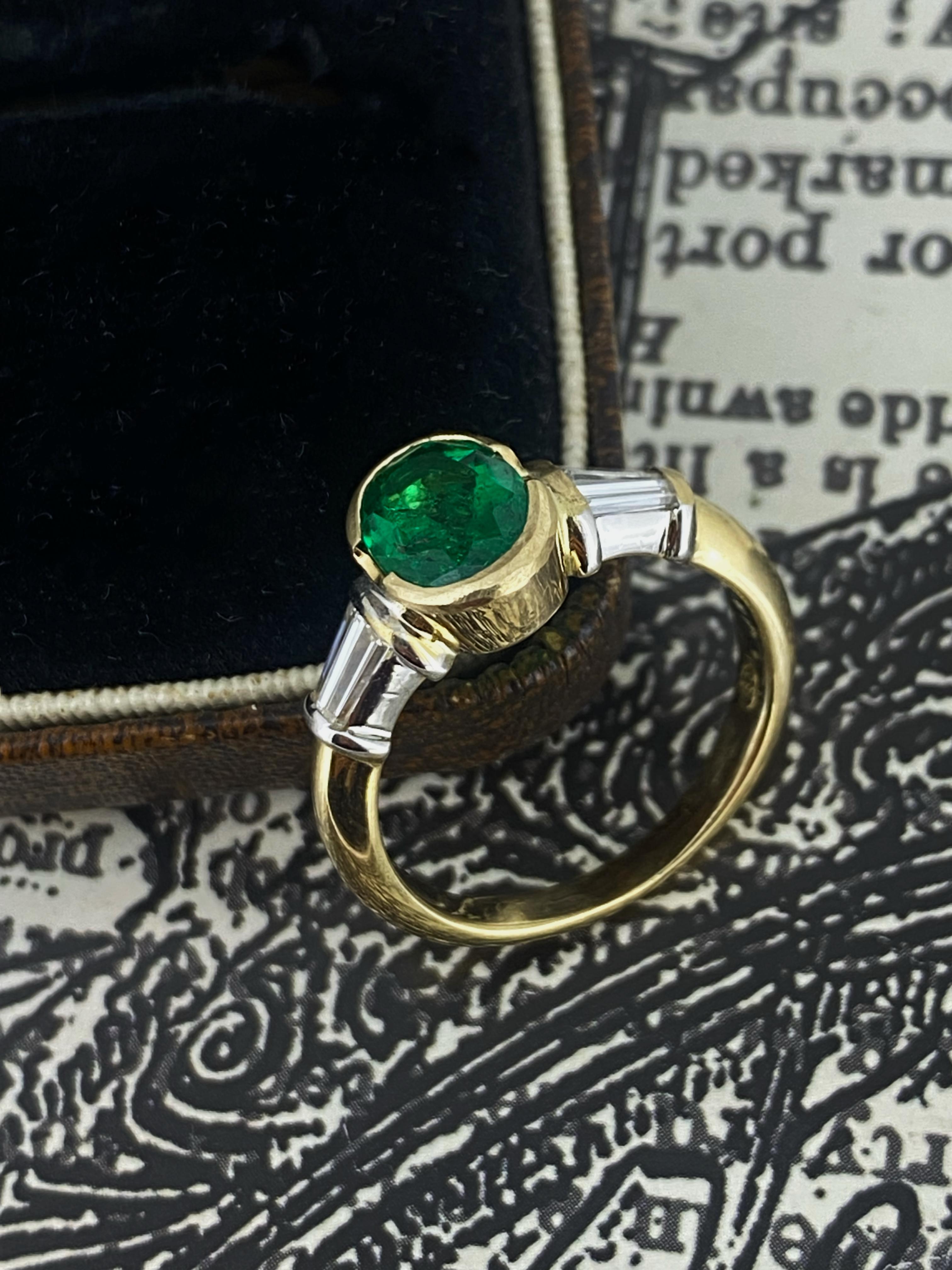 Women's 1.15ct Natural Zambian Emerald & Diamond (0.35ct) 18K White & Yellow Gold Ring For Sale