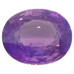 Saphir violet ovale de 1.15 carat provenant d'Afrique de l'Est, non chauffé