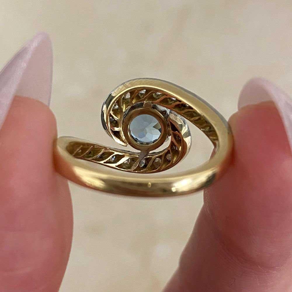 1.15ct Round Cut Aquamarine Engagement Ring, Platinum & 18k Yellow Gold For Sale 6